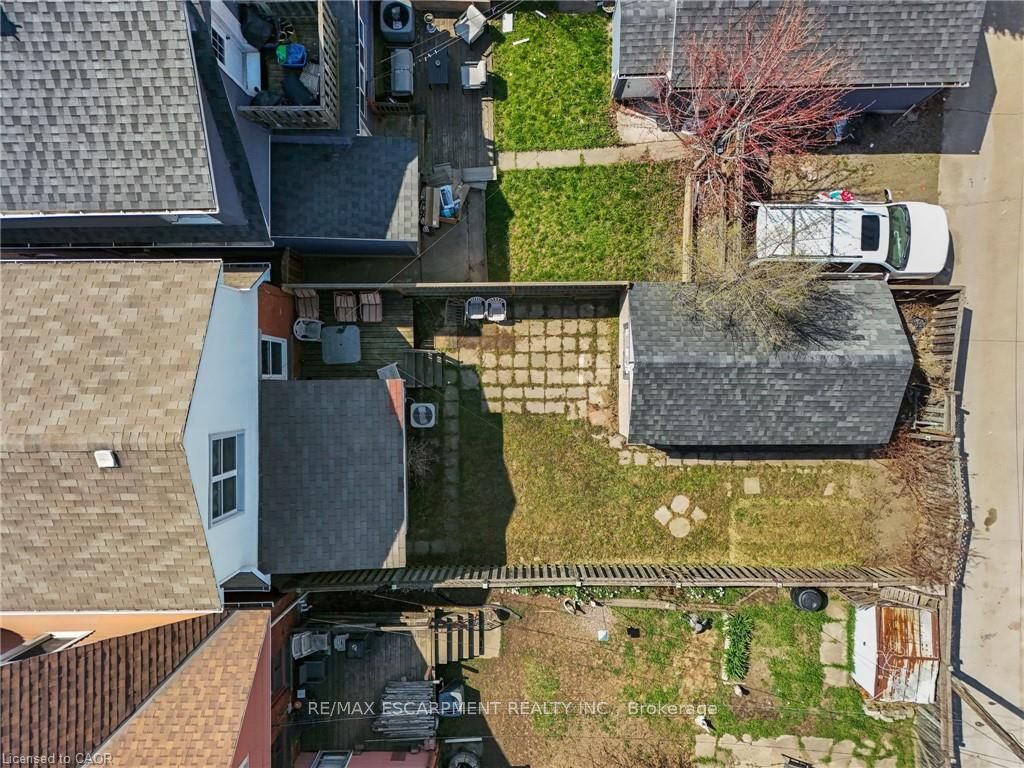 11 Wright Avenue Property Photo 21