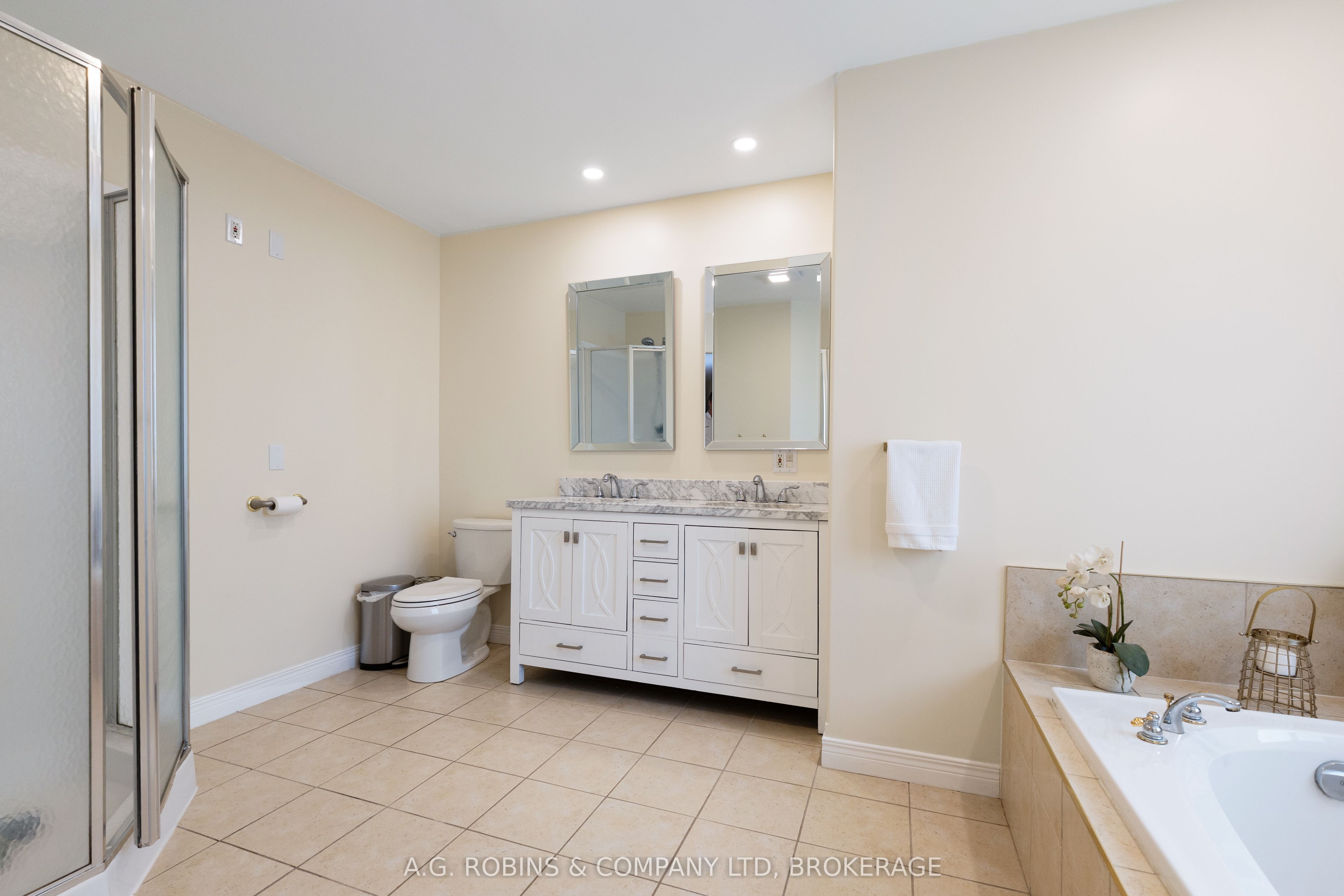 12312 Lakeshore Road Property Photo 26
