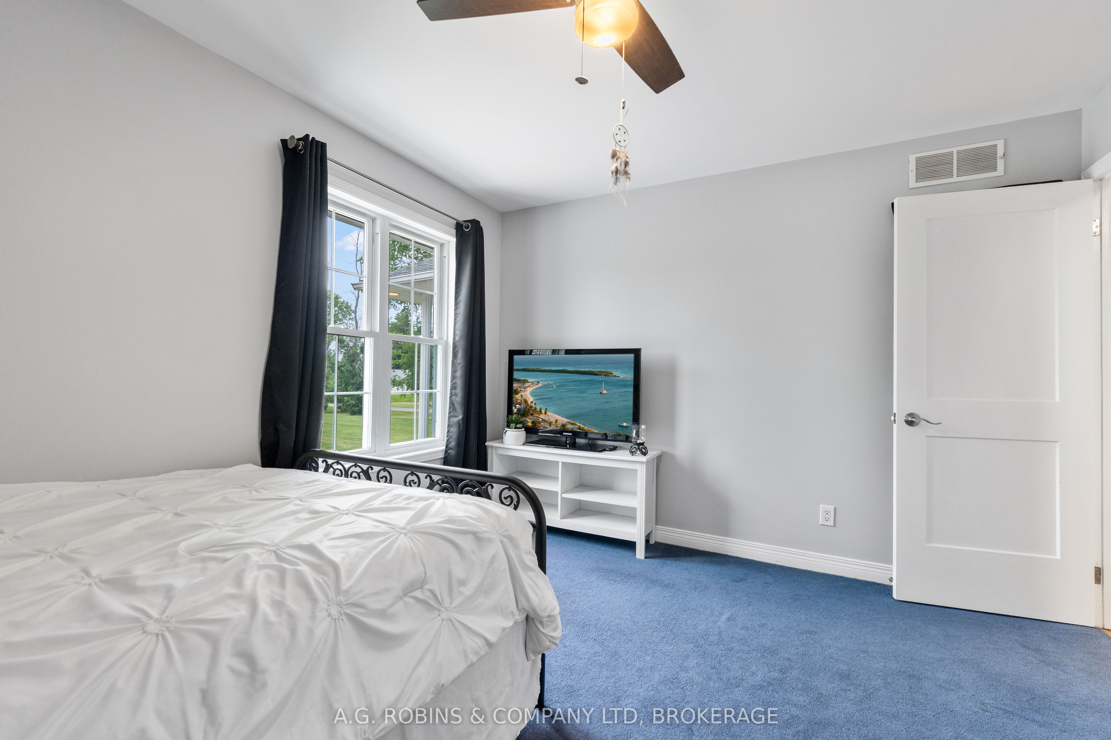 12312 Lakeshore Road Property Photo 32