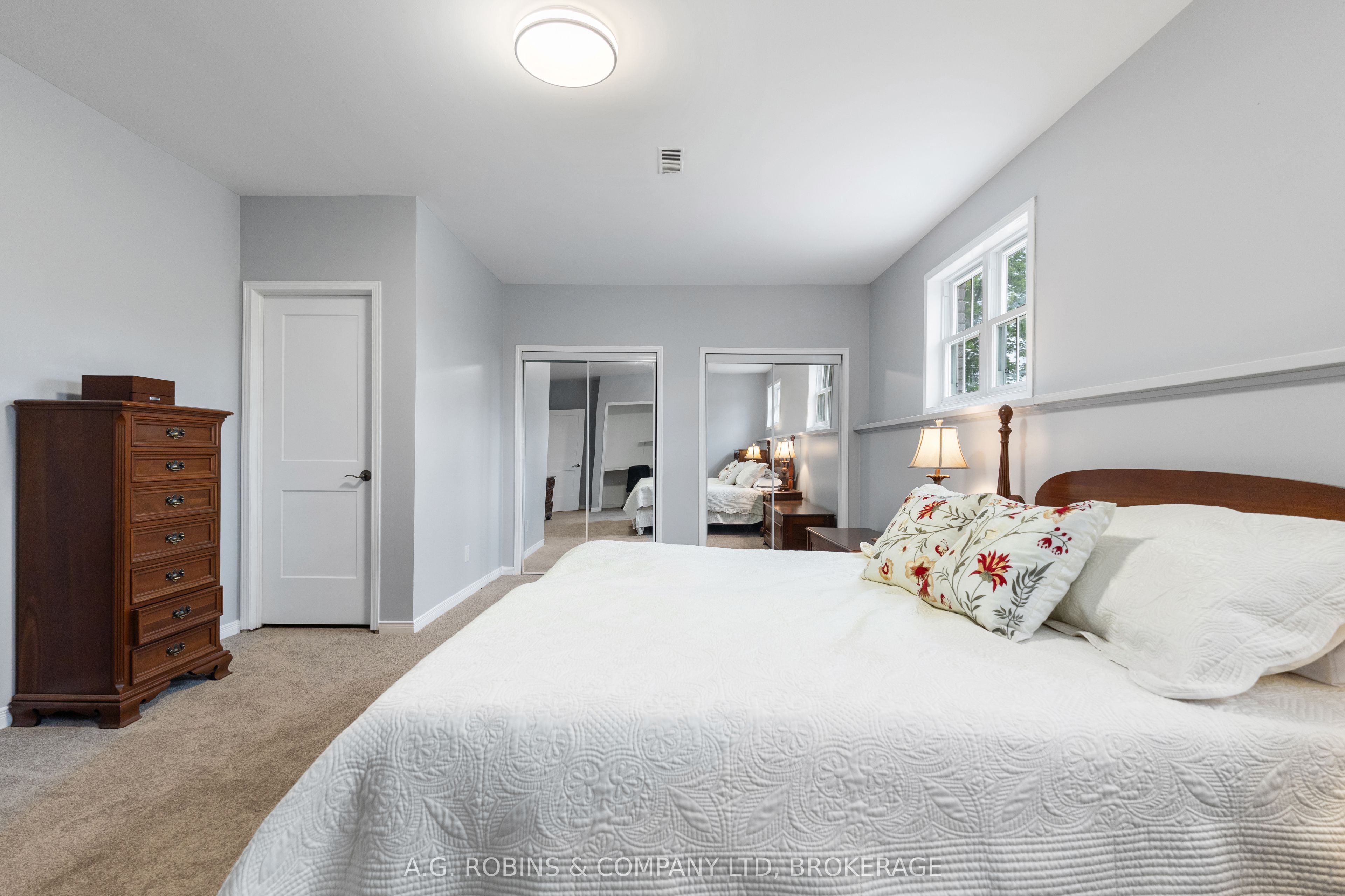 12312 Lakeshore Road Property Photo 37