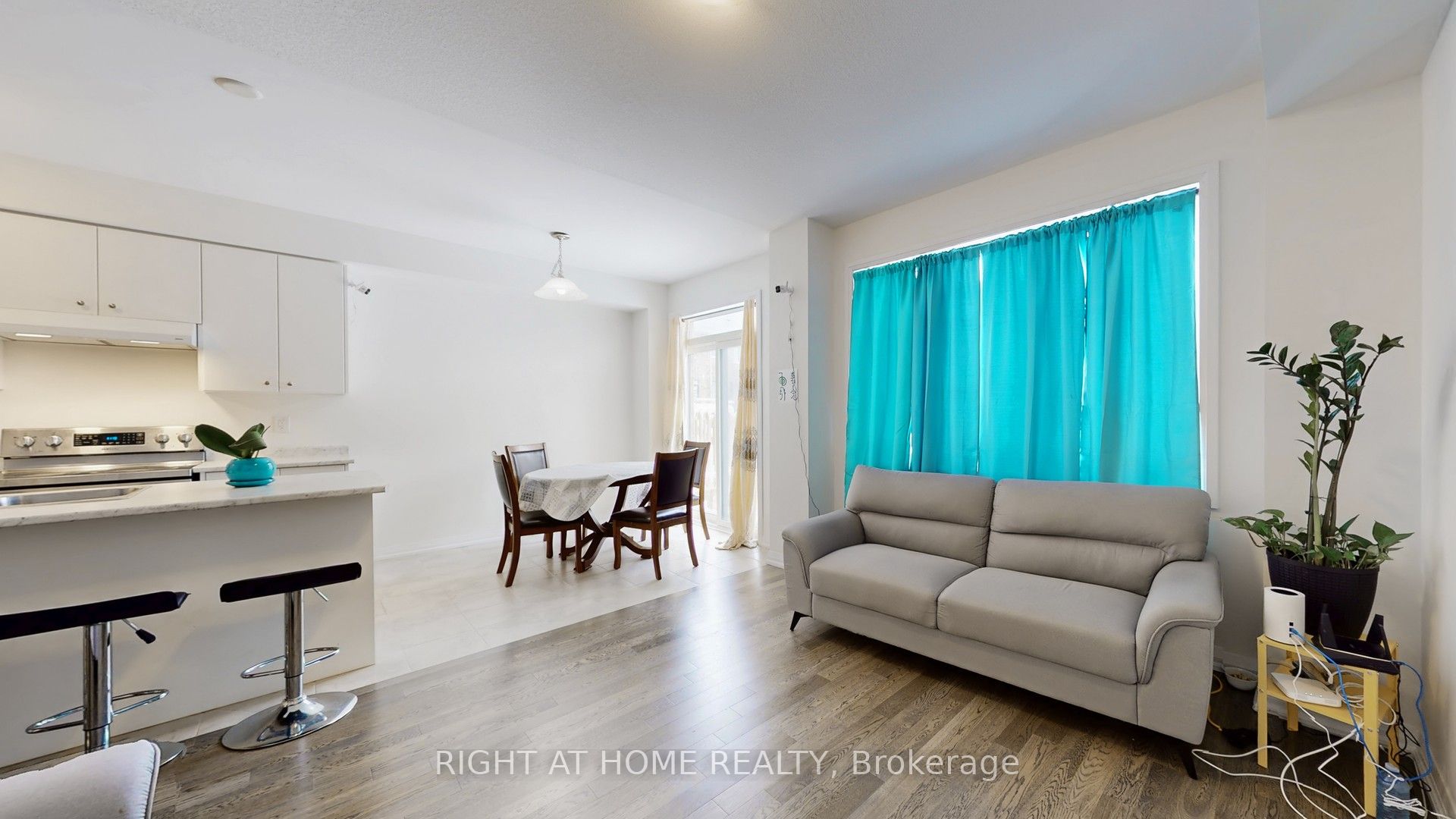 38 Lonsdale Road Property Photo 7