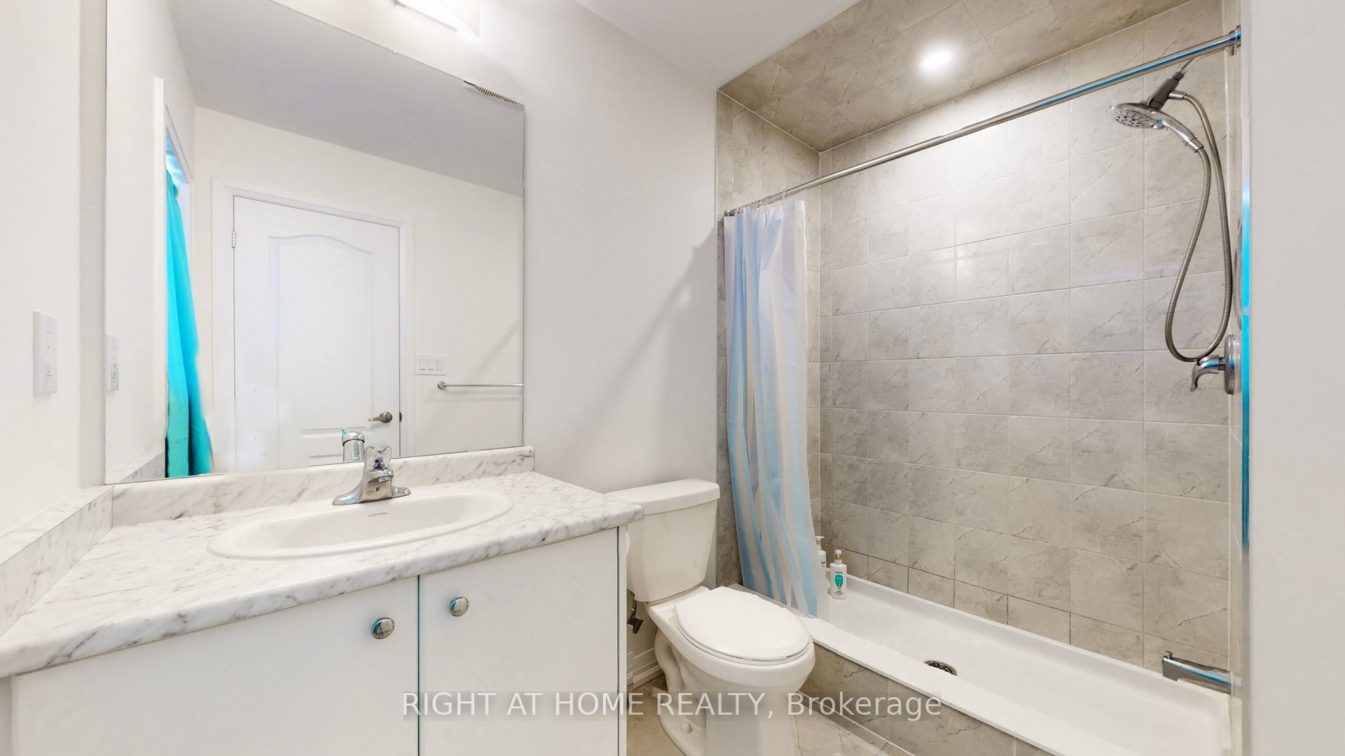38 Lonsdale Road Property Photo 33