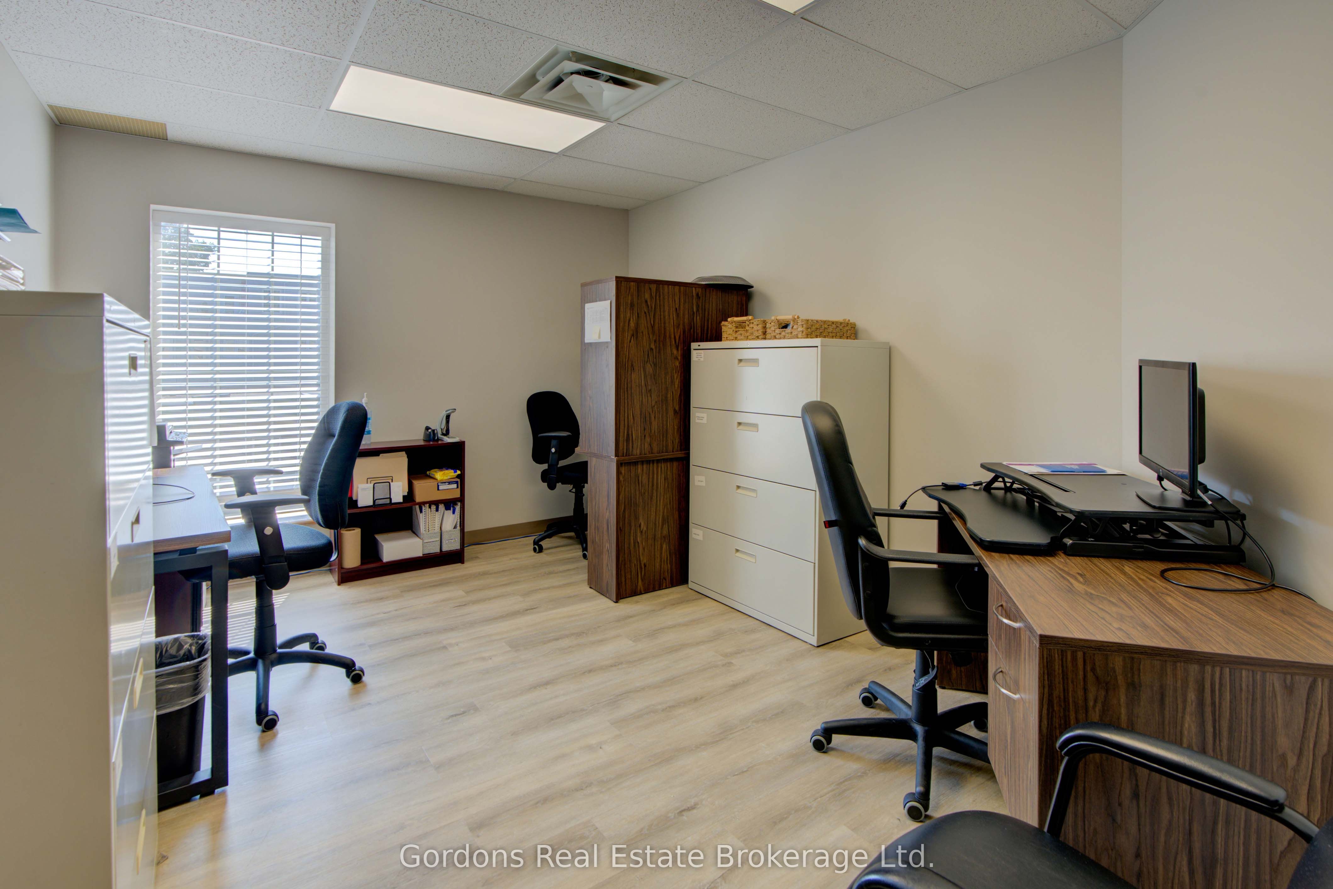 67 King Street Property Photo 42