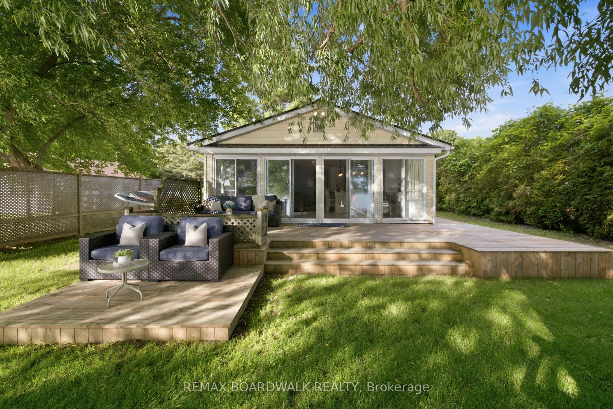 130 Bay Lane