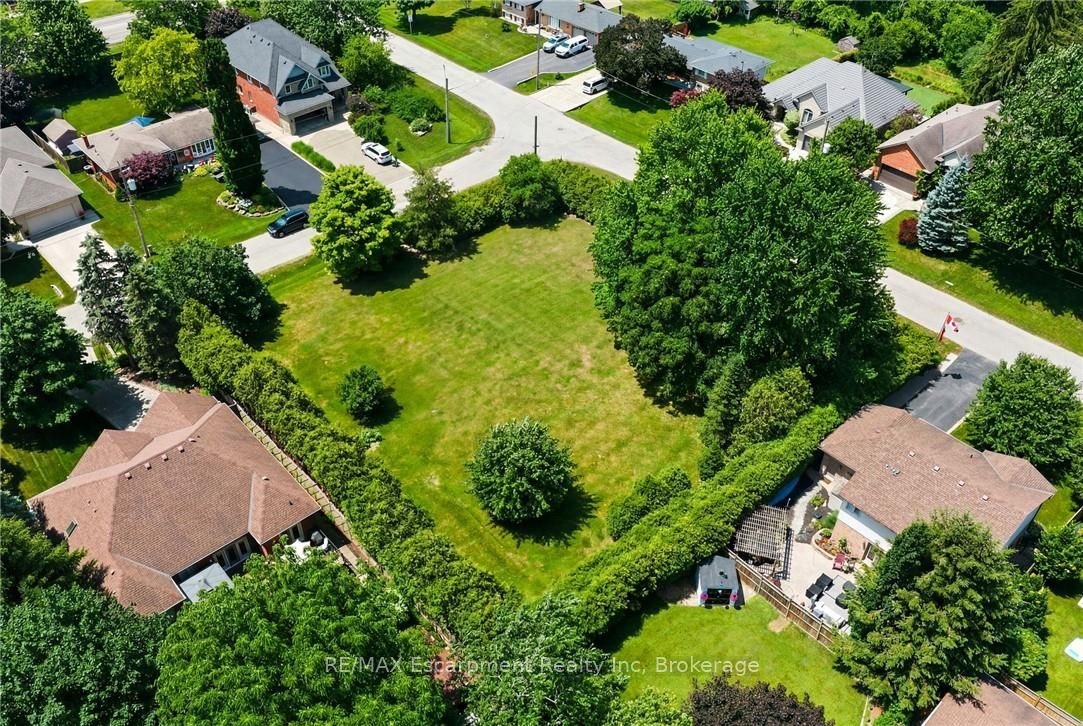 1b Westview Crescent Property Photo 6