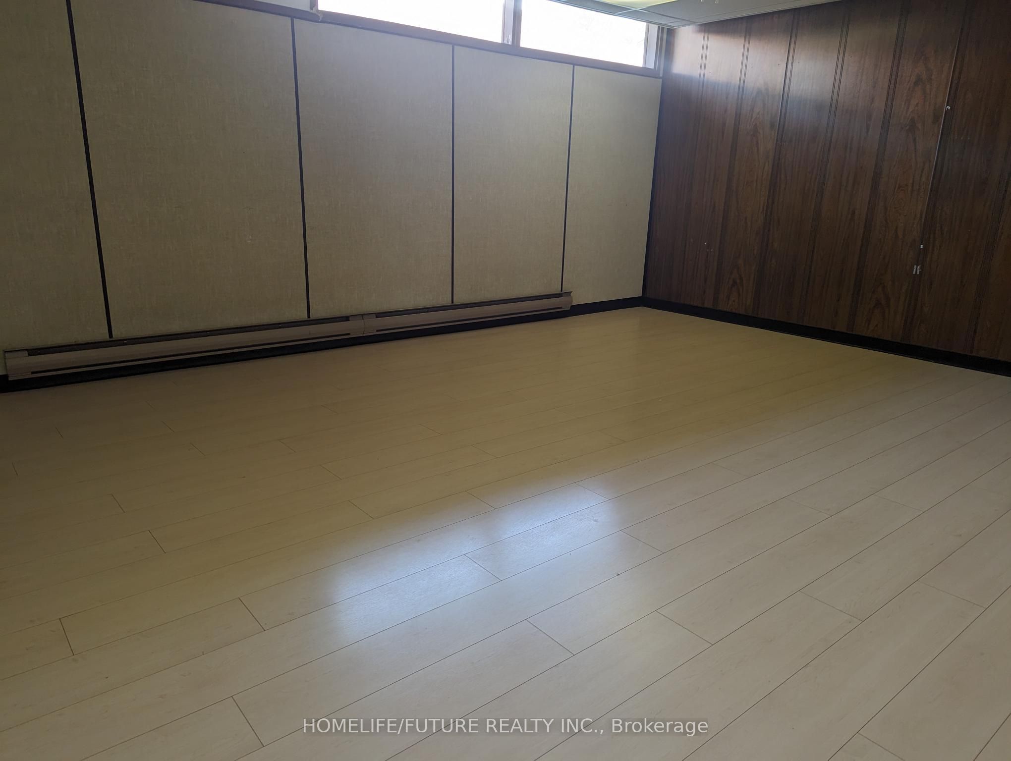 93 Ottawa Avenue Property Photo 4