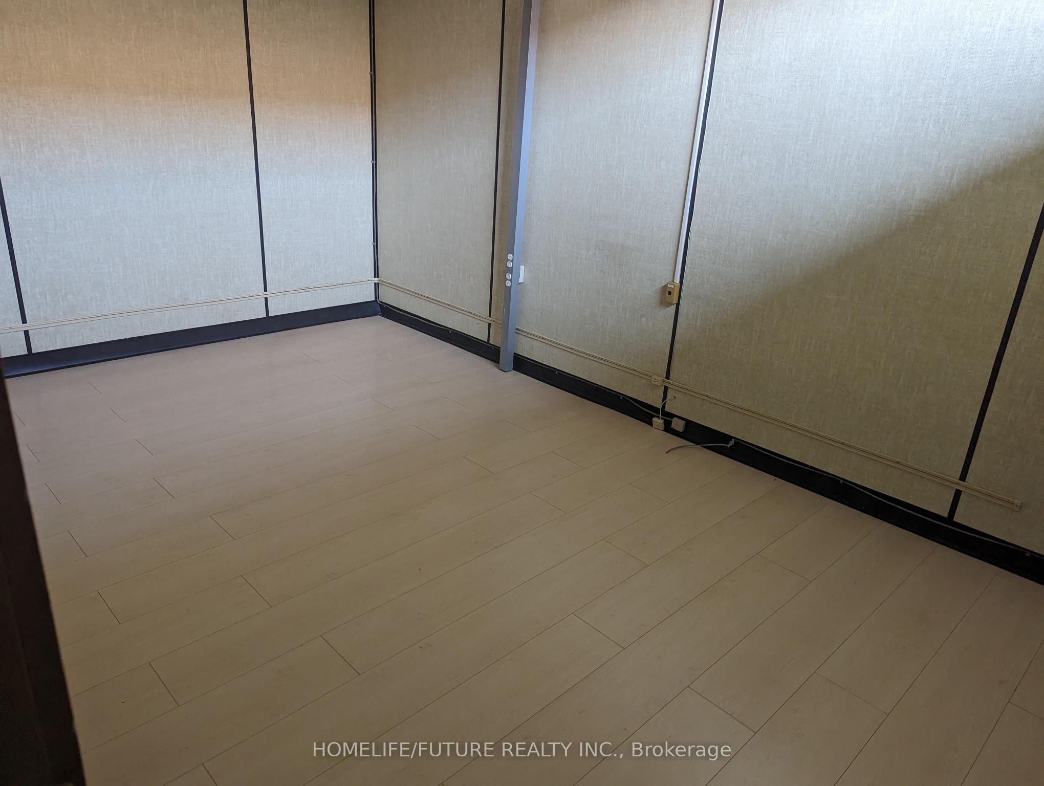 93 Ottawa Avenue Property Photo 5