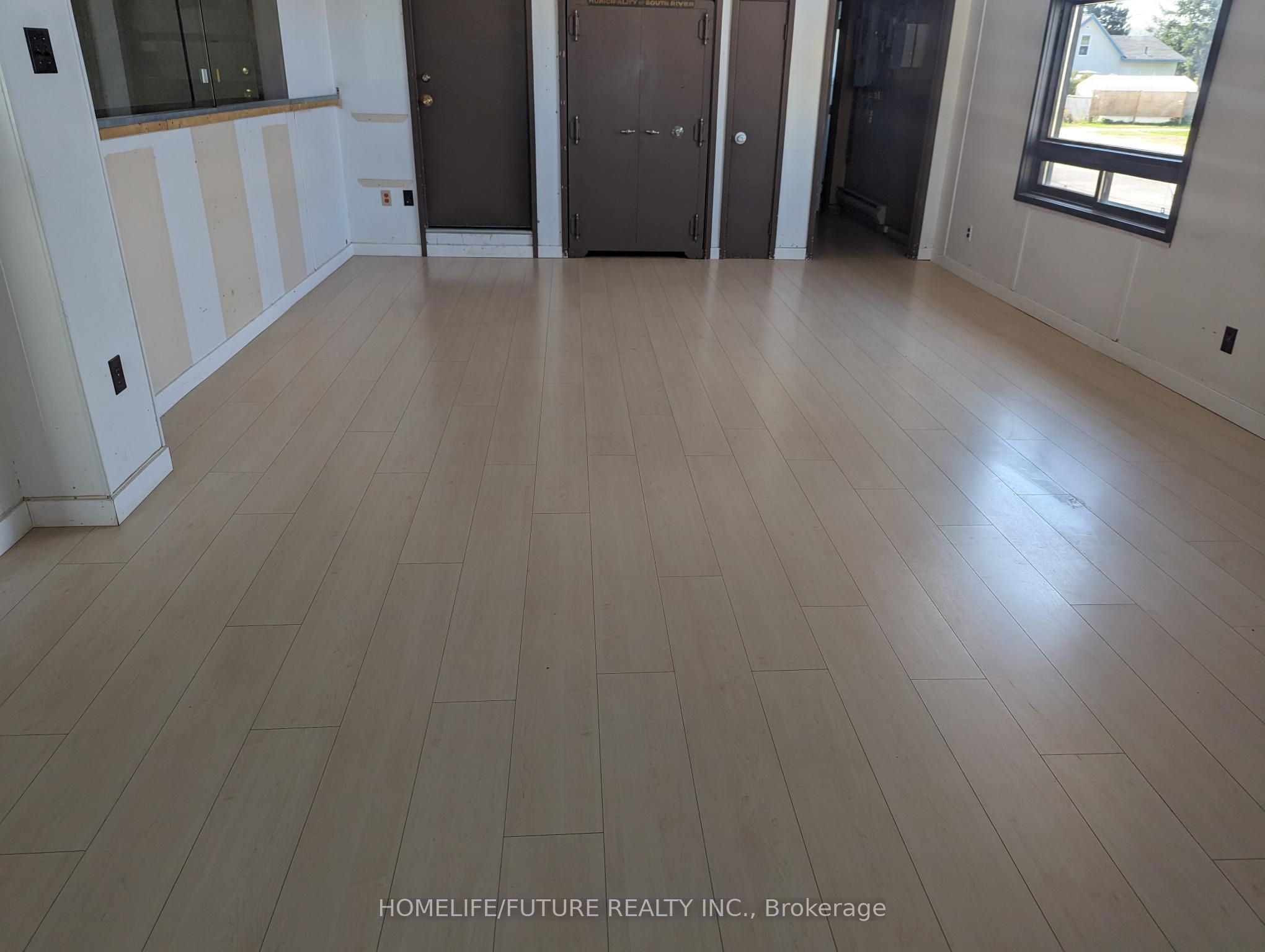 93 Ottawa Avenue Property Photo 6