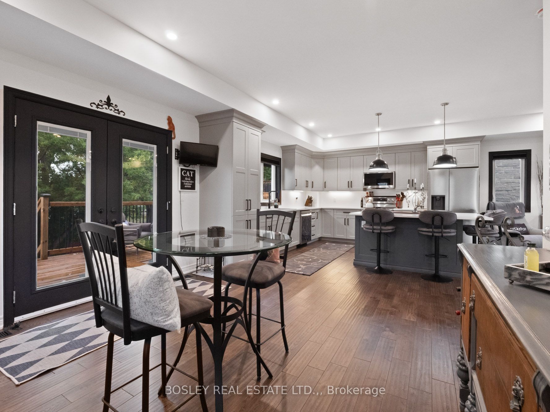 25 Haight Street Property Photo 8