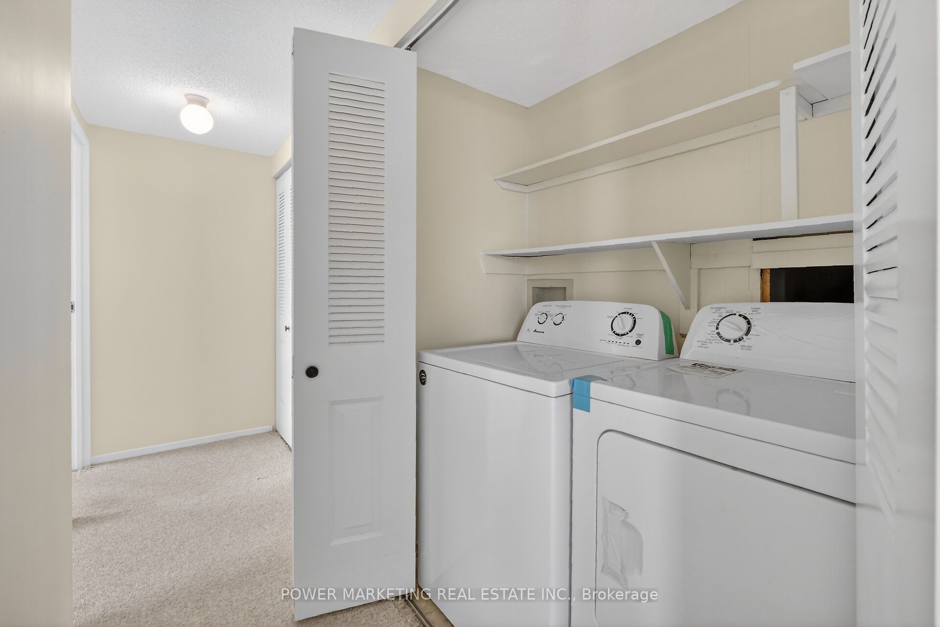 2760 Carousel Crescent 1204 Property Photo 32