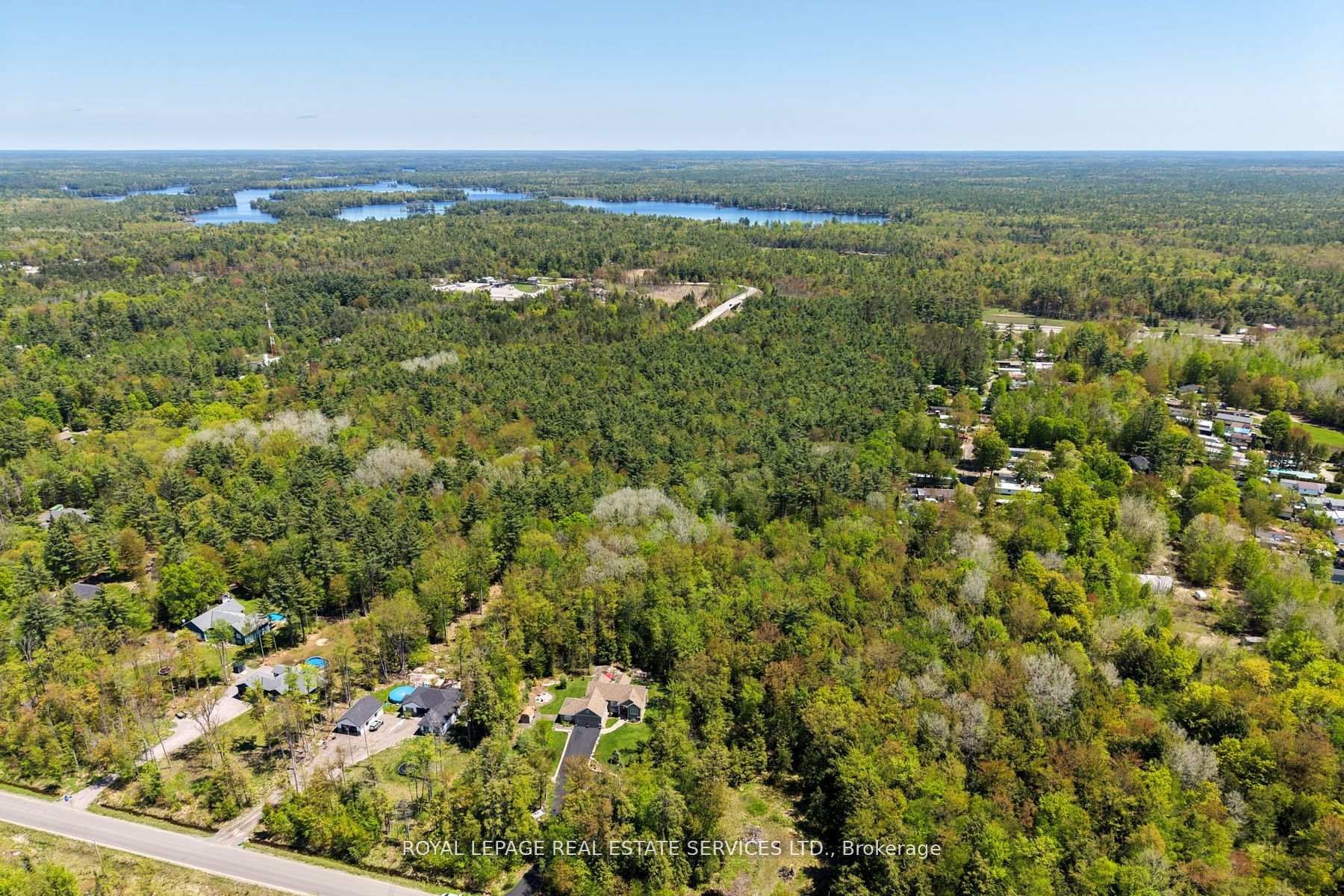 1045 Tower Crescent Property Photo 43