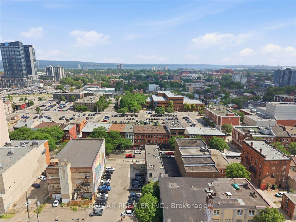 184 King Street E Property Photo 26