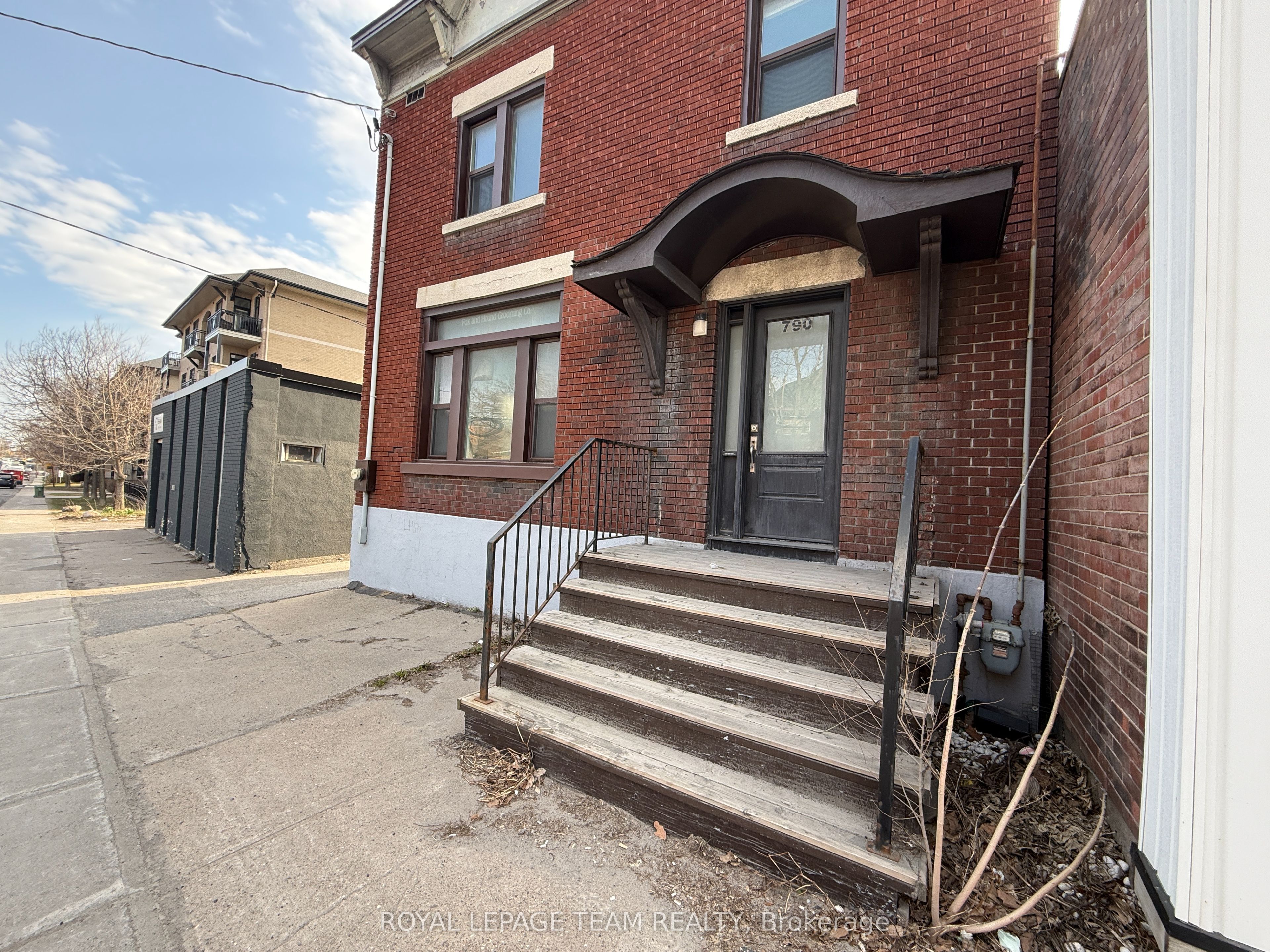 790 Bronson Avenue Property Photo 2