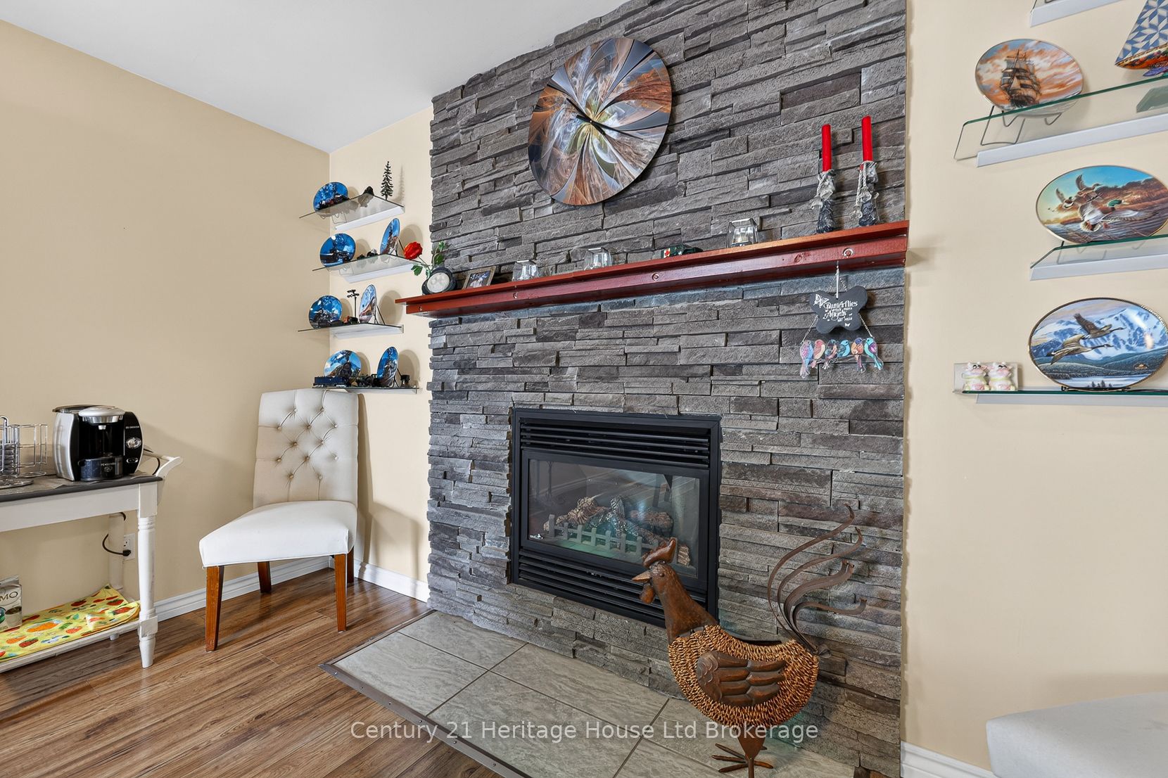 12 Jubilee Place Property Photo 19