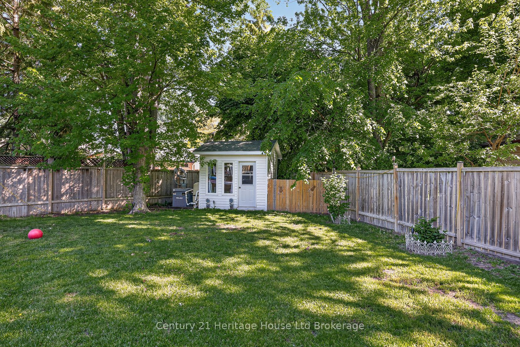 12 Jubilee Place Property Photo 39