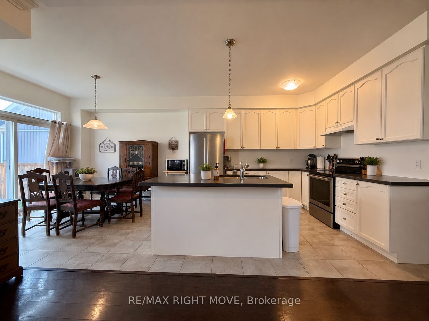 41 Primeau Crescent Property Photo 2