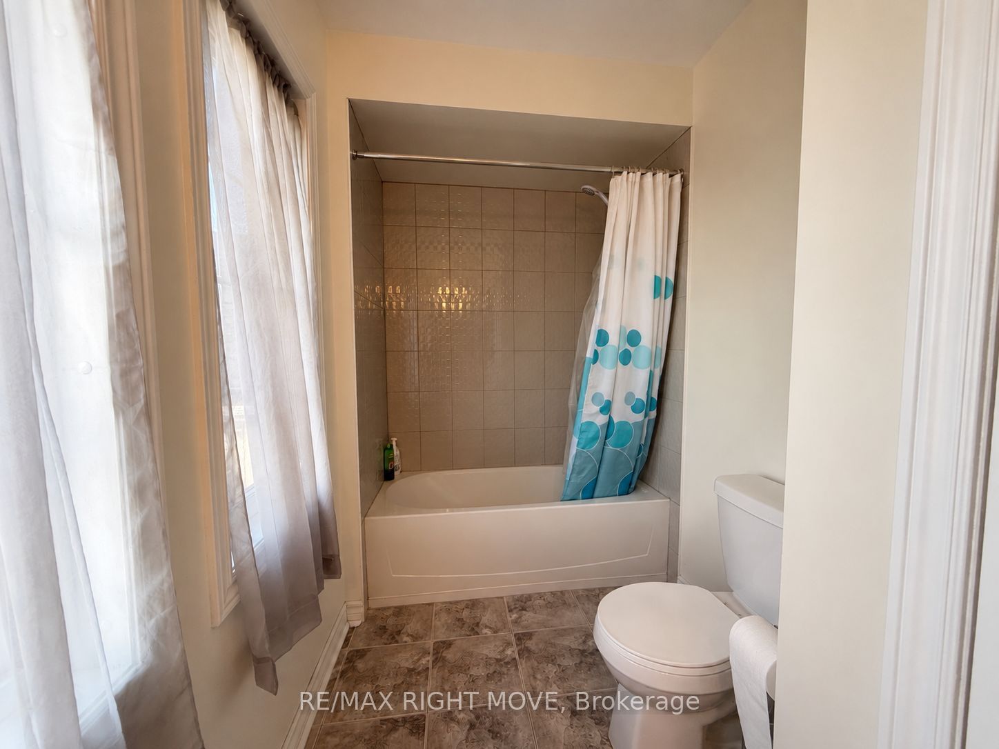 41 Primeau Crescent Property Photo 16