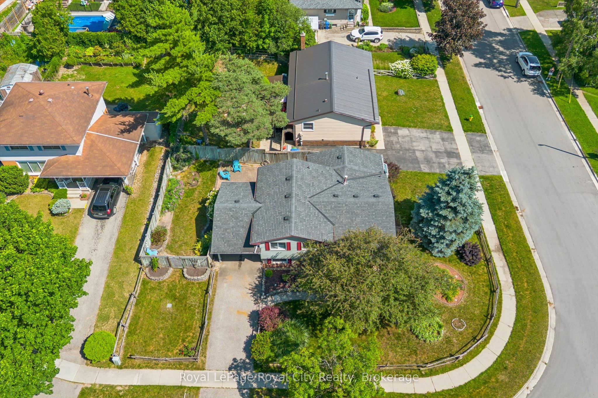 85 Sleeman Avenue Property Photo 40