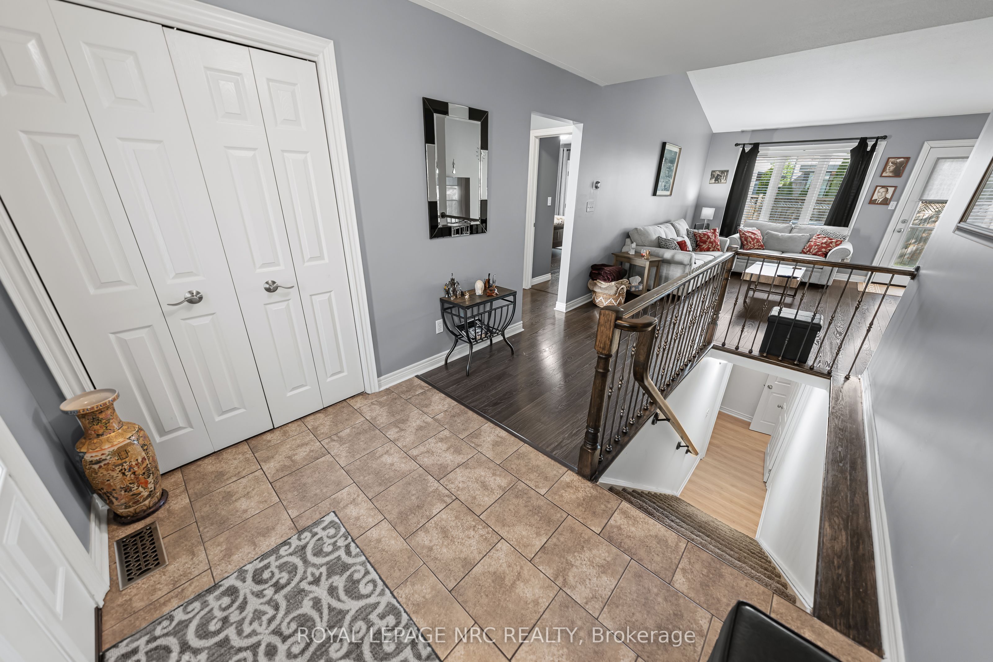 1052 Vansickle Road N Property Photo 27