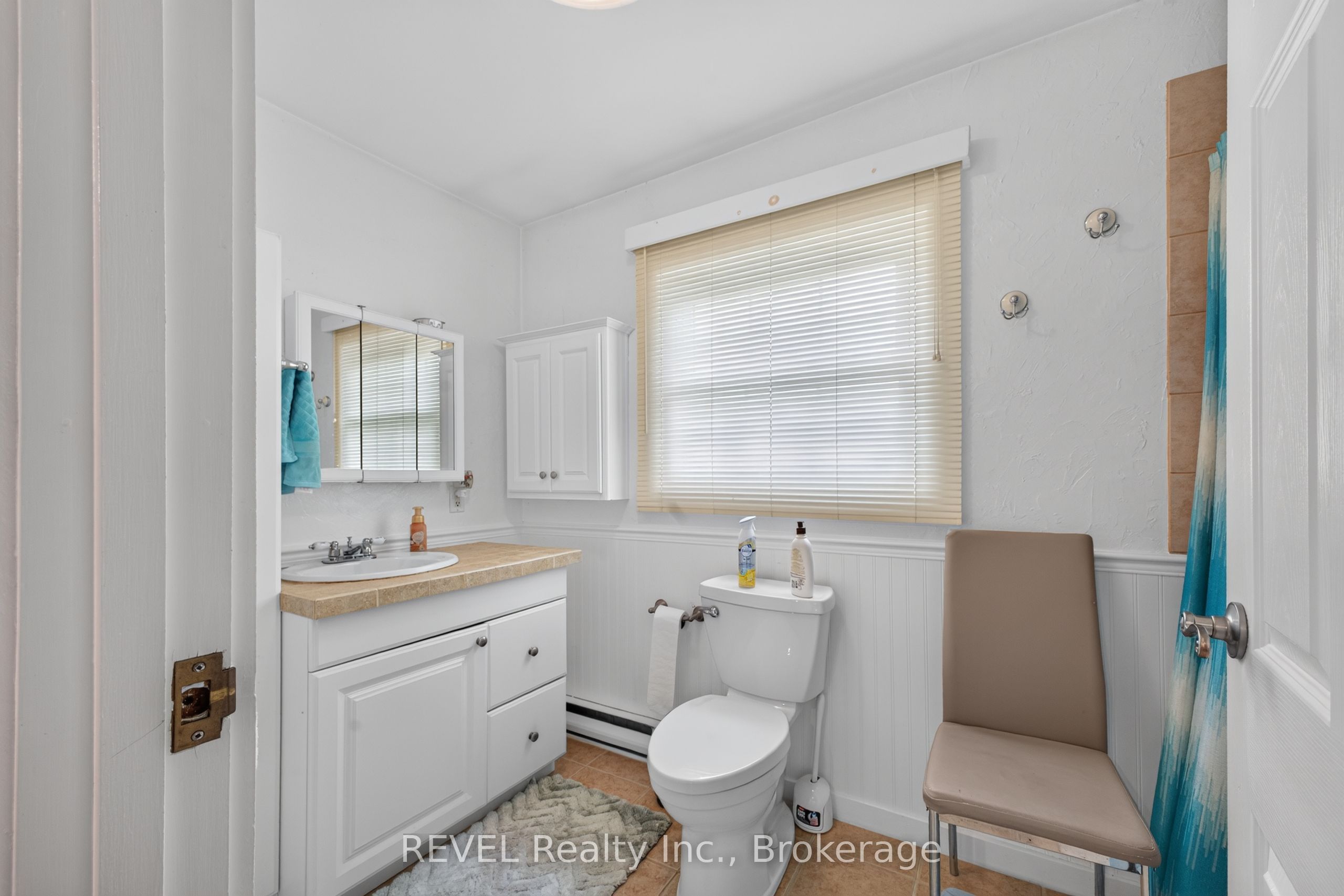 3262 Young Avenue Property Photo 16