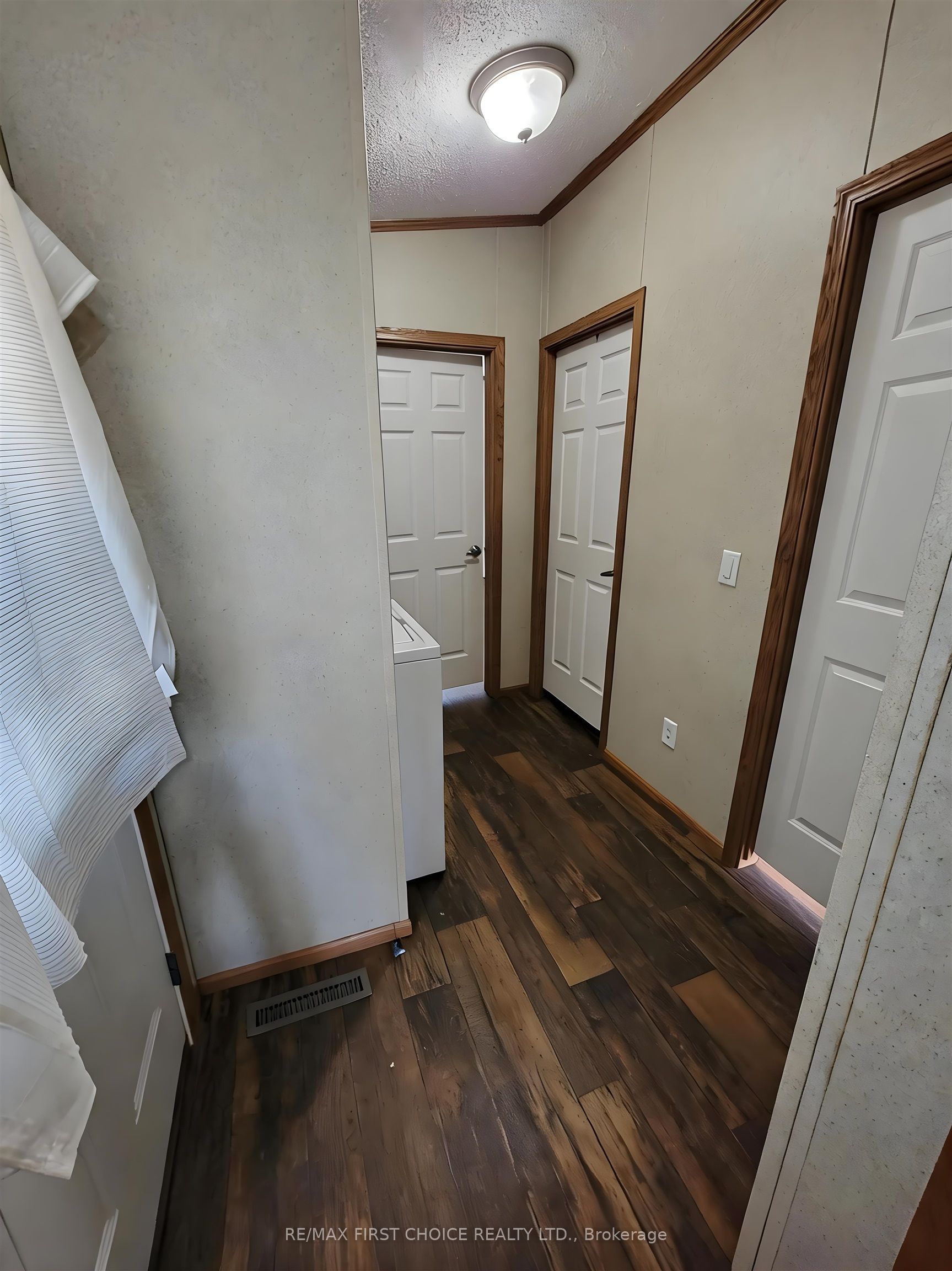 75 Coral Street Property Photo 9