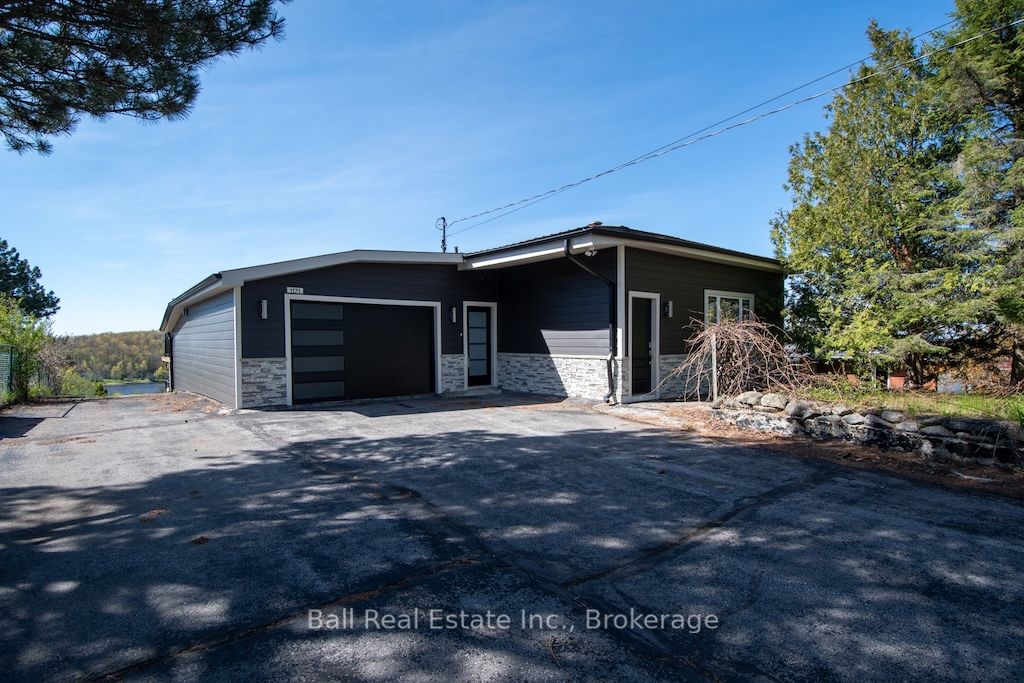 1171 Pine Ridge Road Property Photo 1