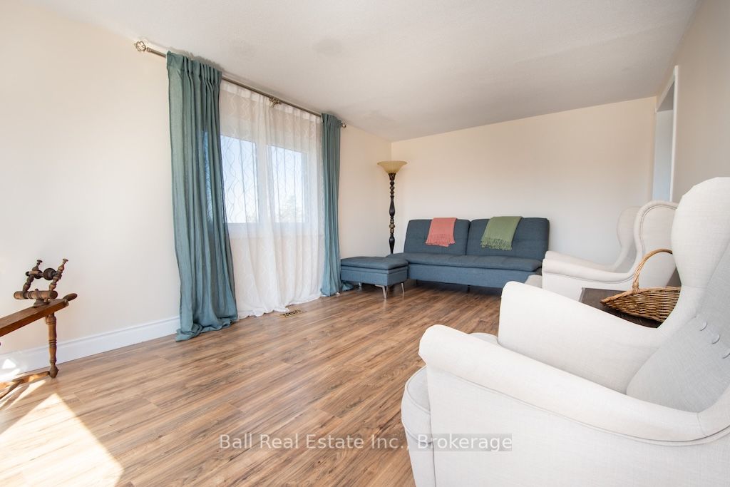 1171 Pine Ridge Road Property Photo 4