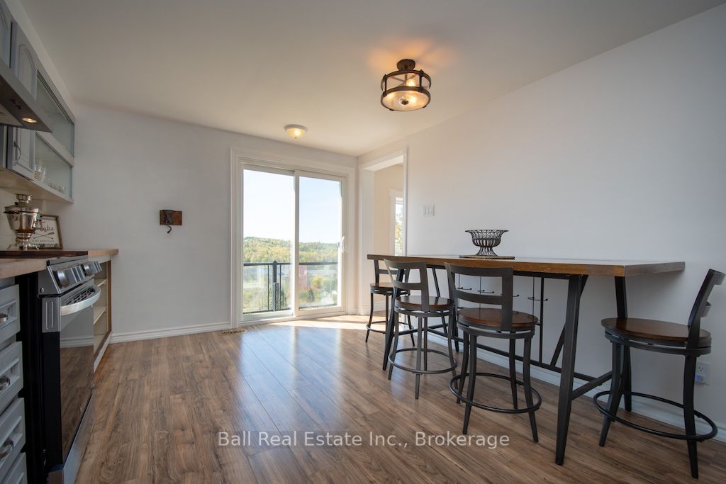 1171 Pine Ridge Road Property Photo 7