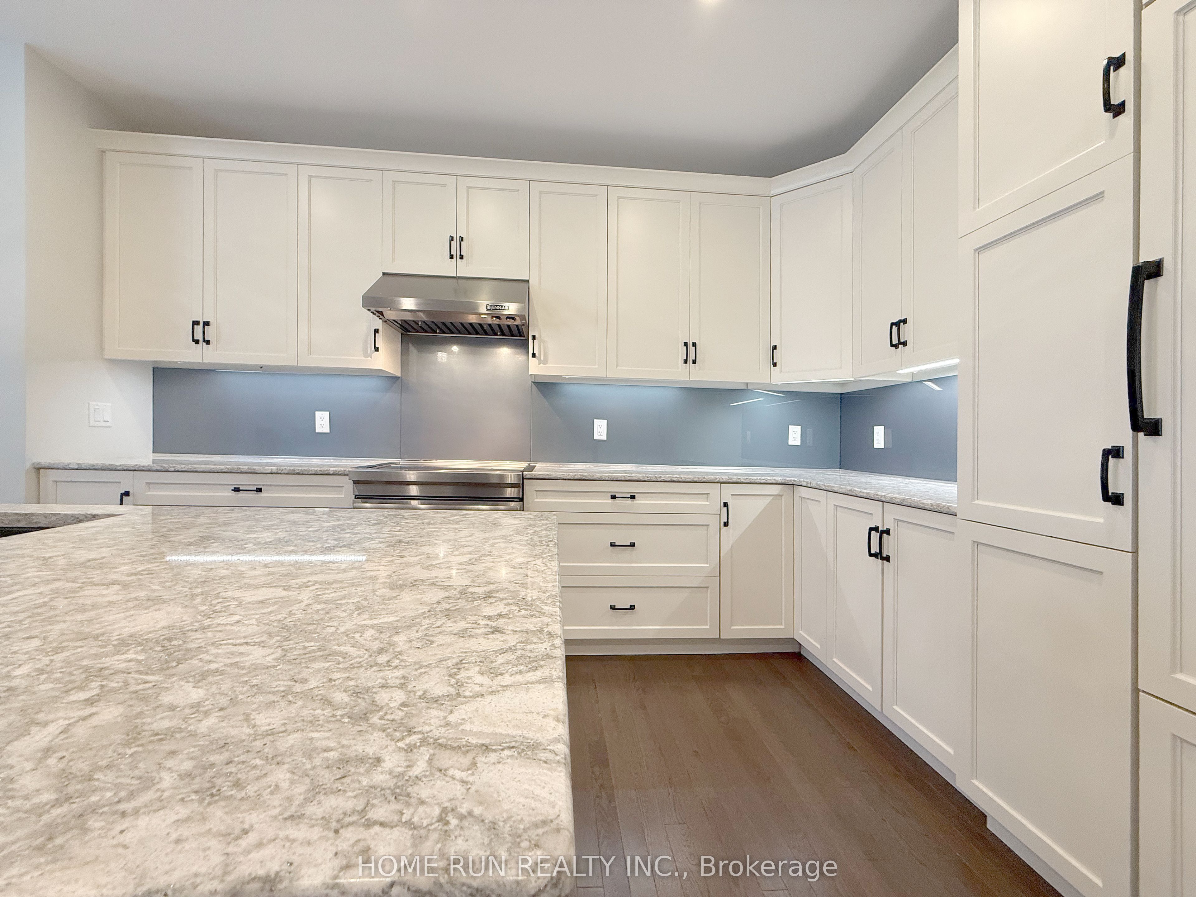 322 Lysander Place Property Photo 8