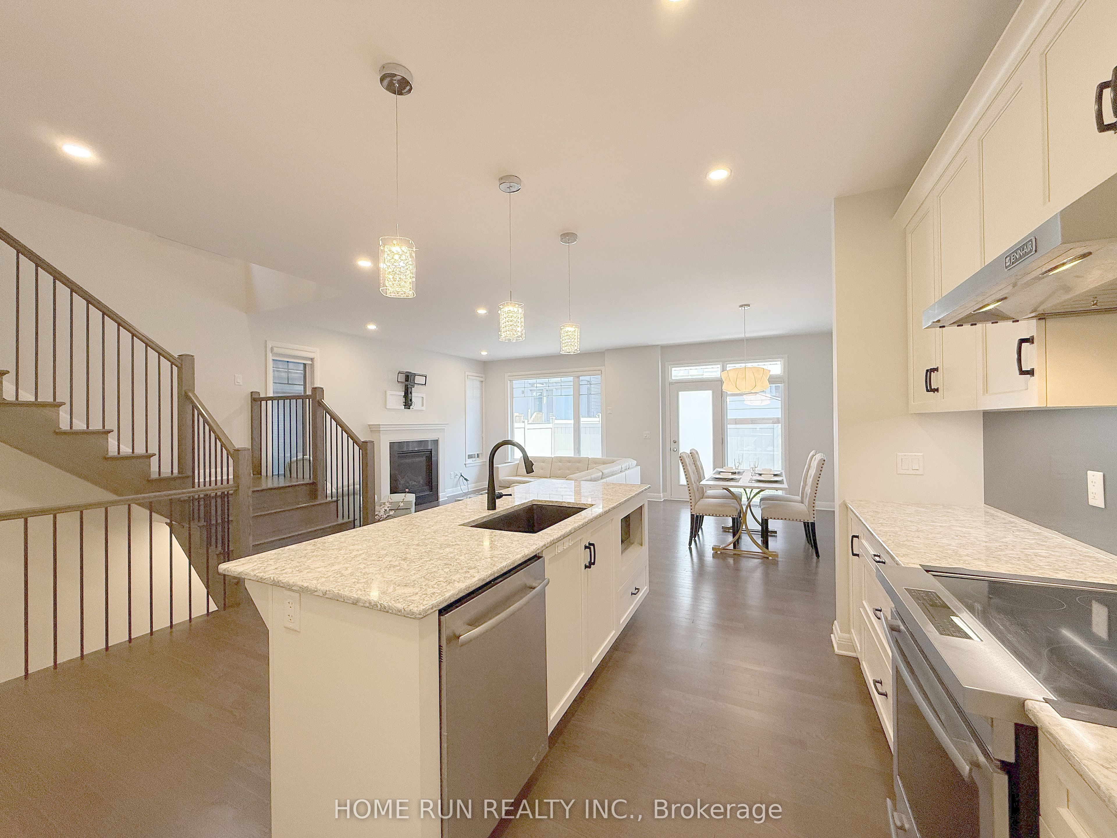 322 Lysander Place Property Photo 16
