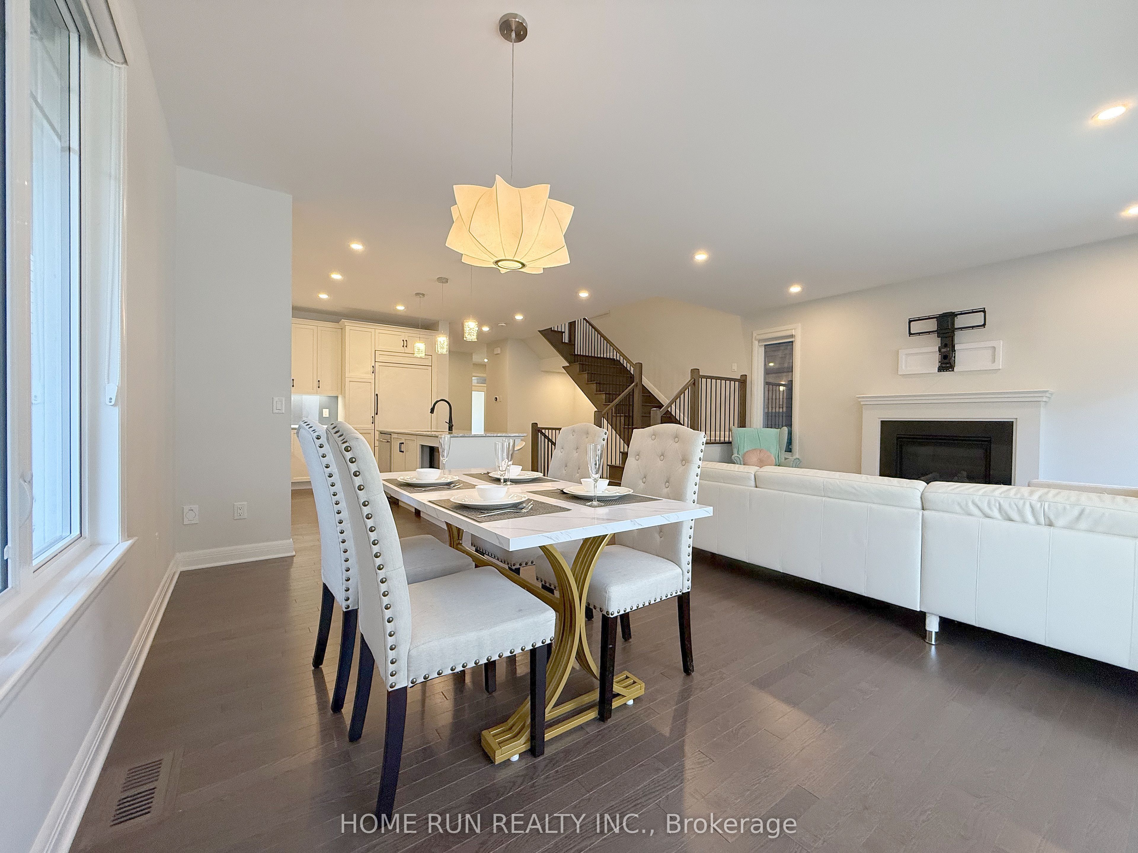 322 Lysander Place Property Photo 18