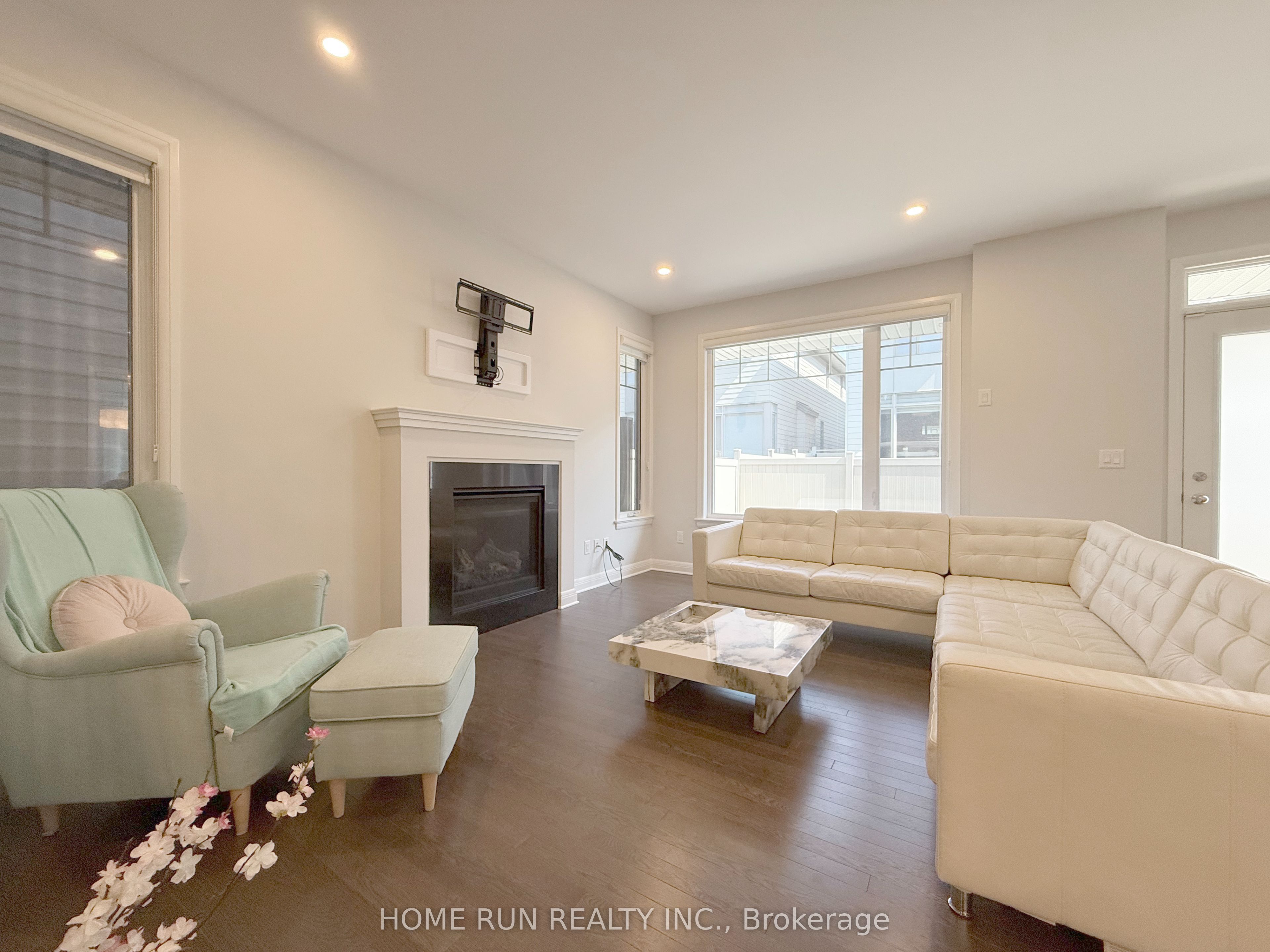 322 Lysander Place Property Photo 22