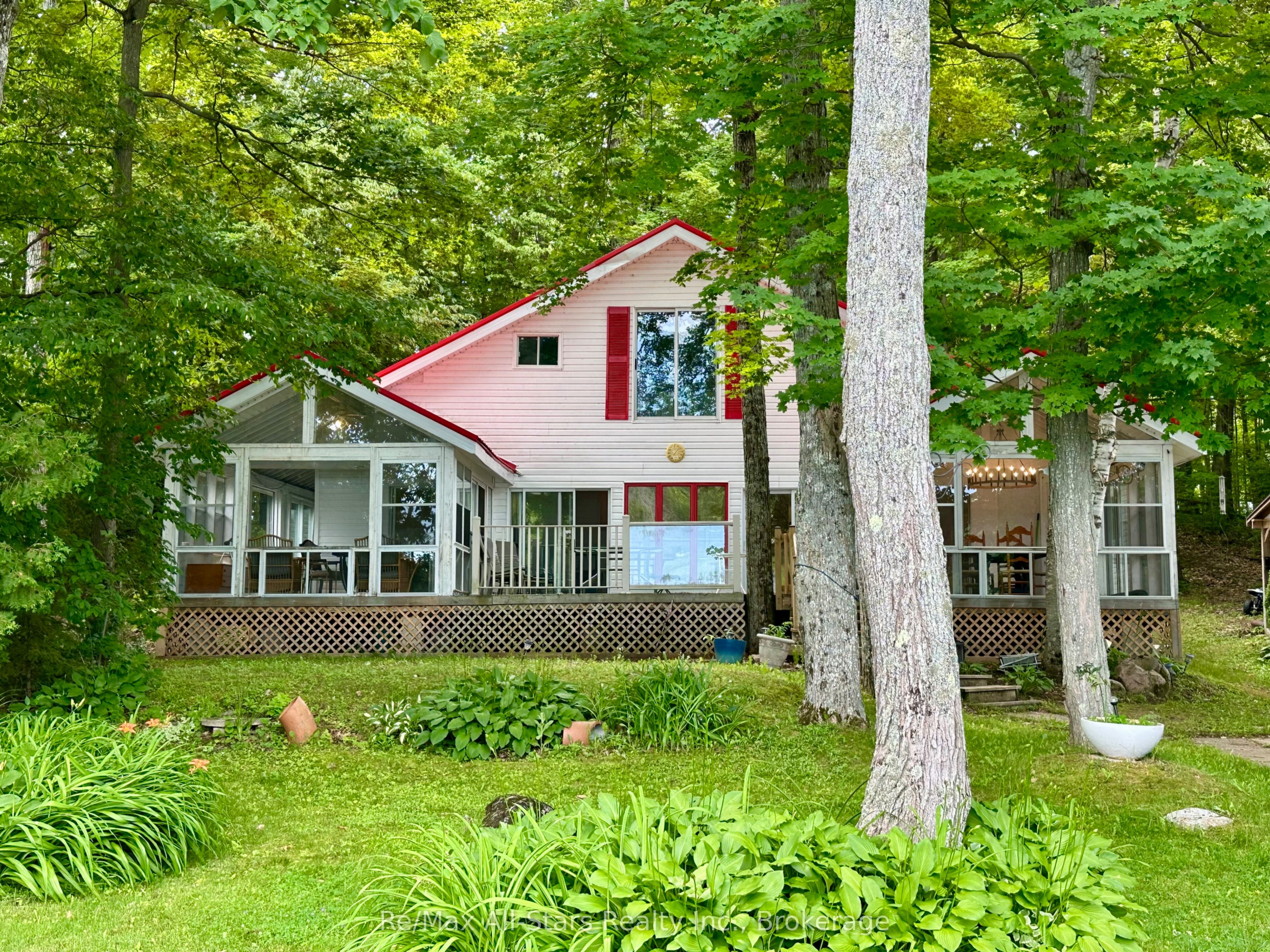38 Dewey's Island Property Photo 1