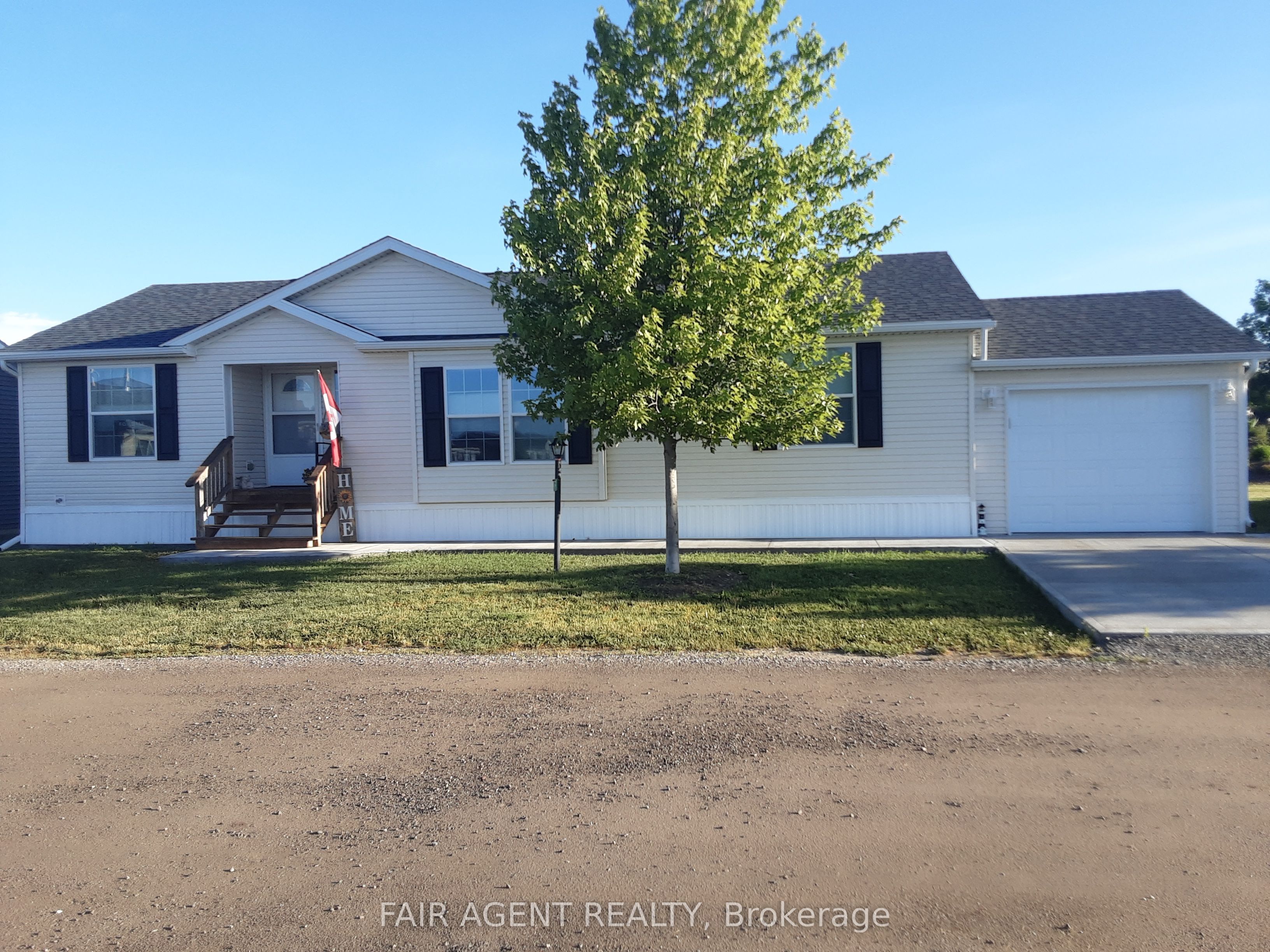 7 Forest Trail Property Photo 1