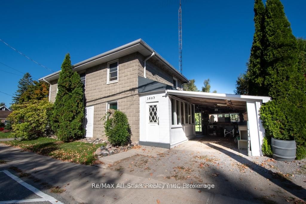 1463 Highway 7a Property Photo 5