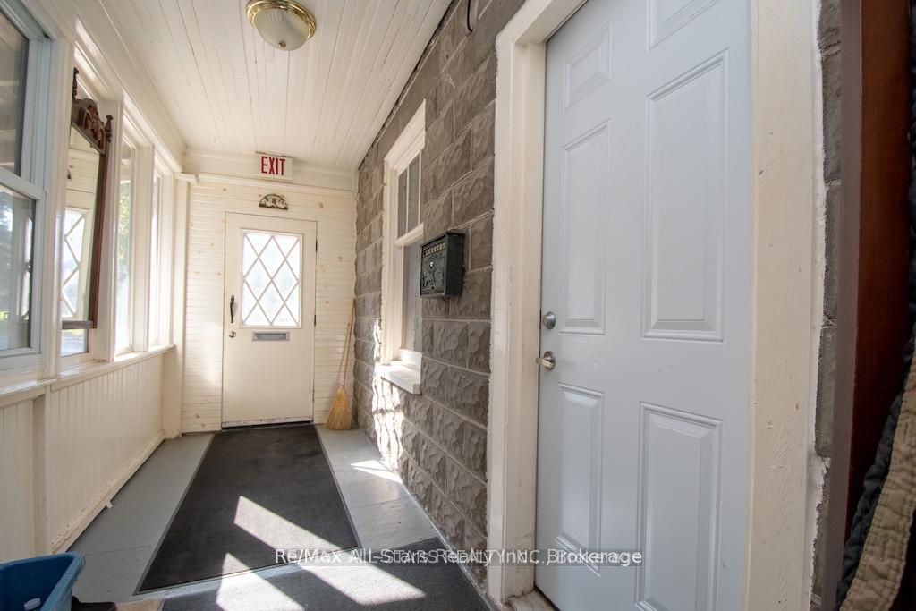 1463 Highway 7a Property Photo 37