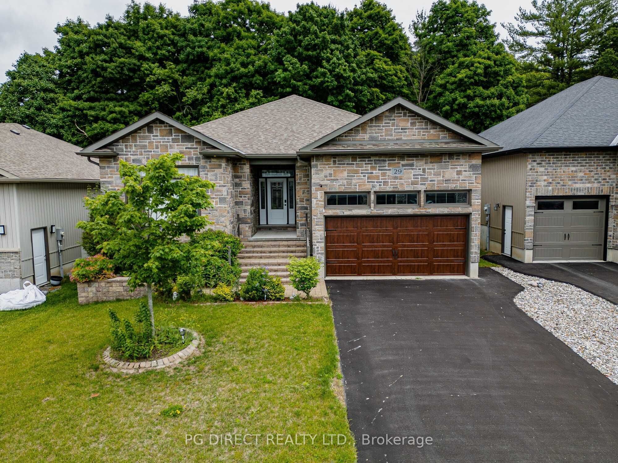 29 Autumn Grove Property Photo 1