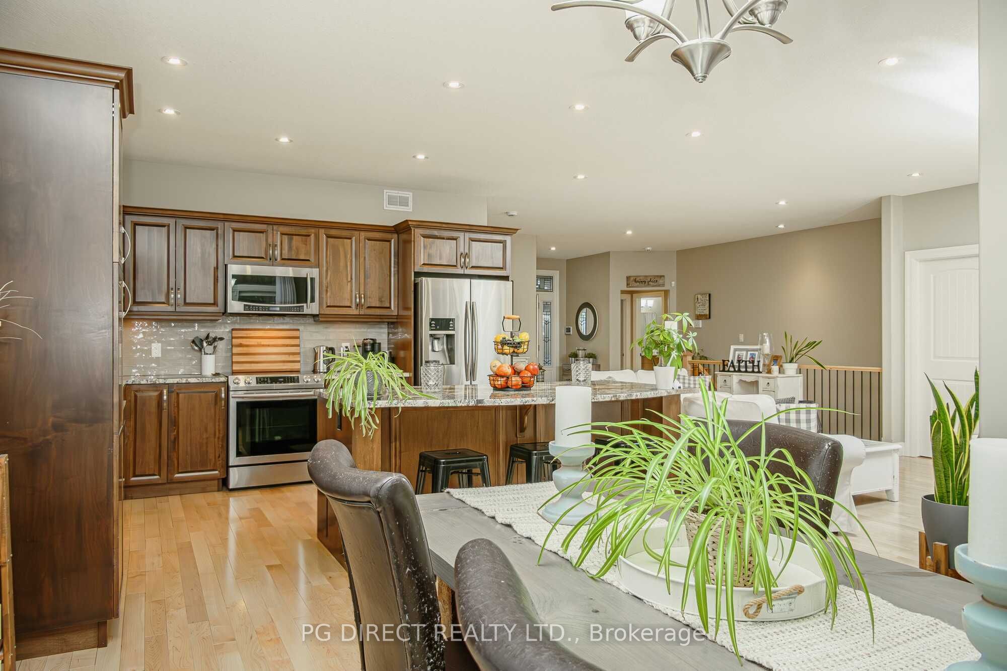 29 Autumn Grove Property Photo 12