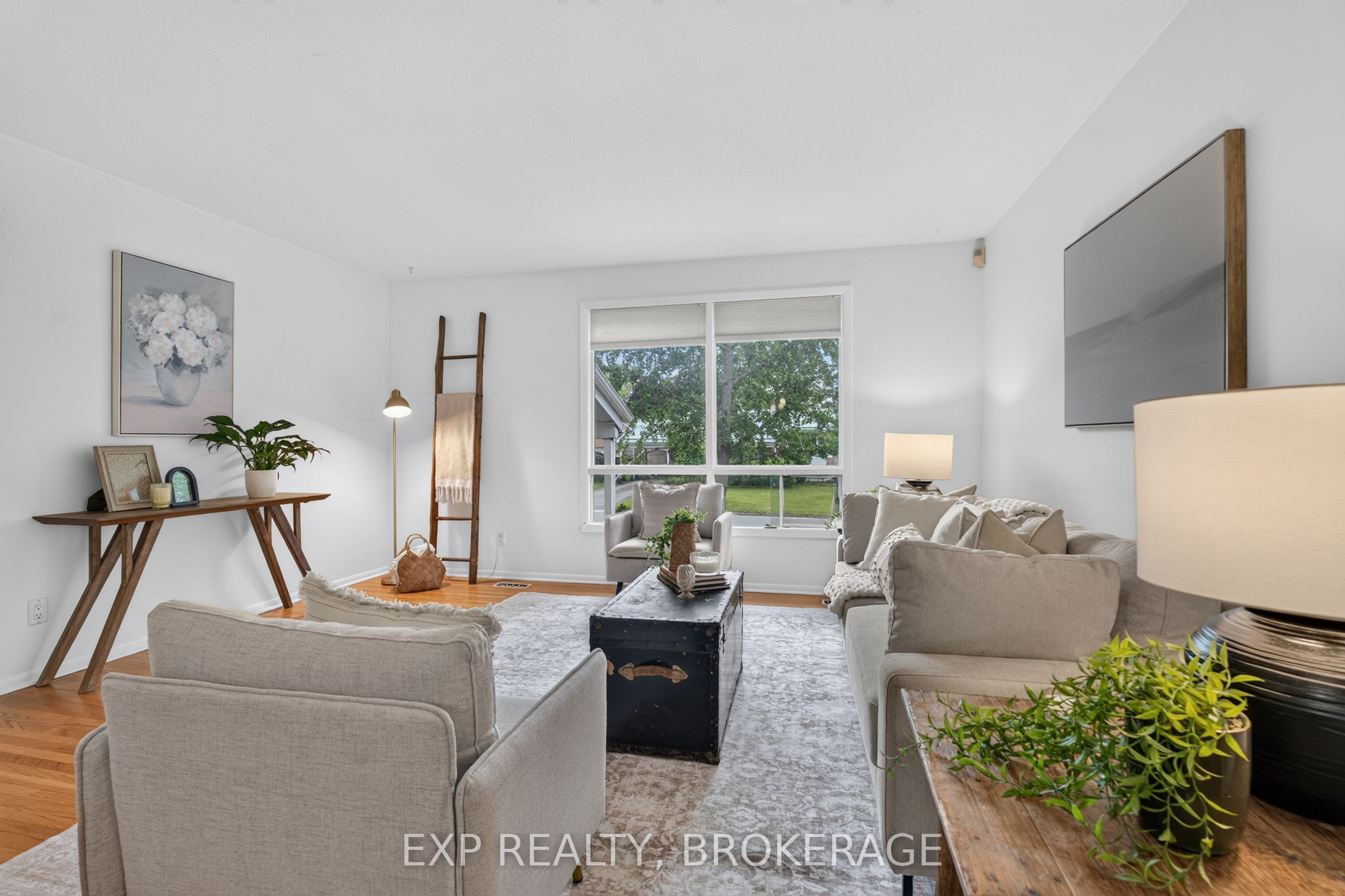 11 Pember Place Property Photo 7