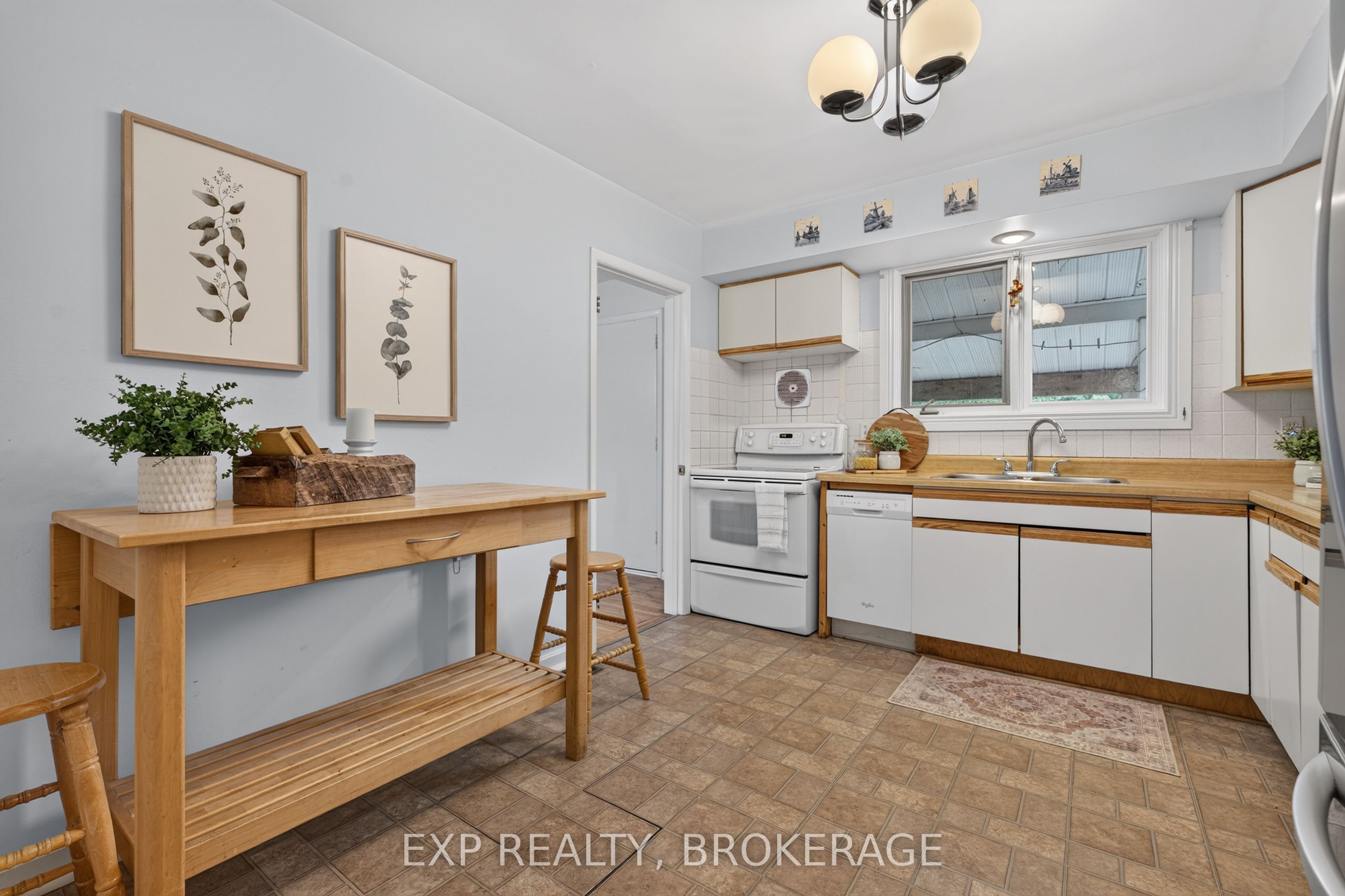 11 Pember Place Property Photo 13