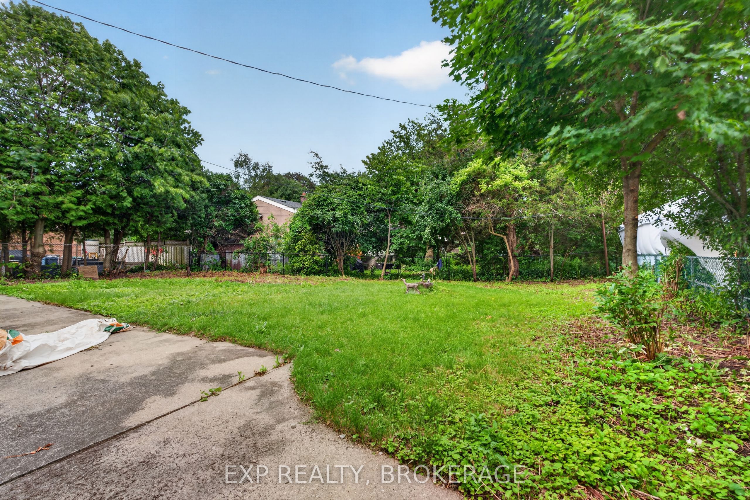 11 Pember Place Property Photo 27
