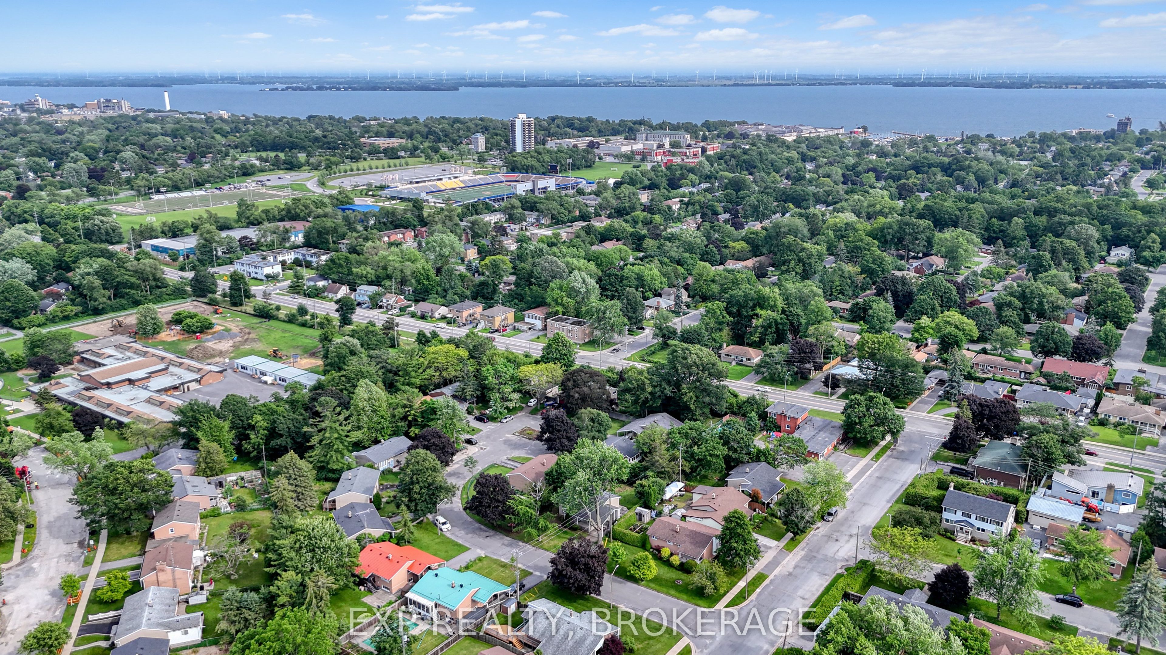 11 Pember Place Property Photo 32