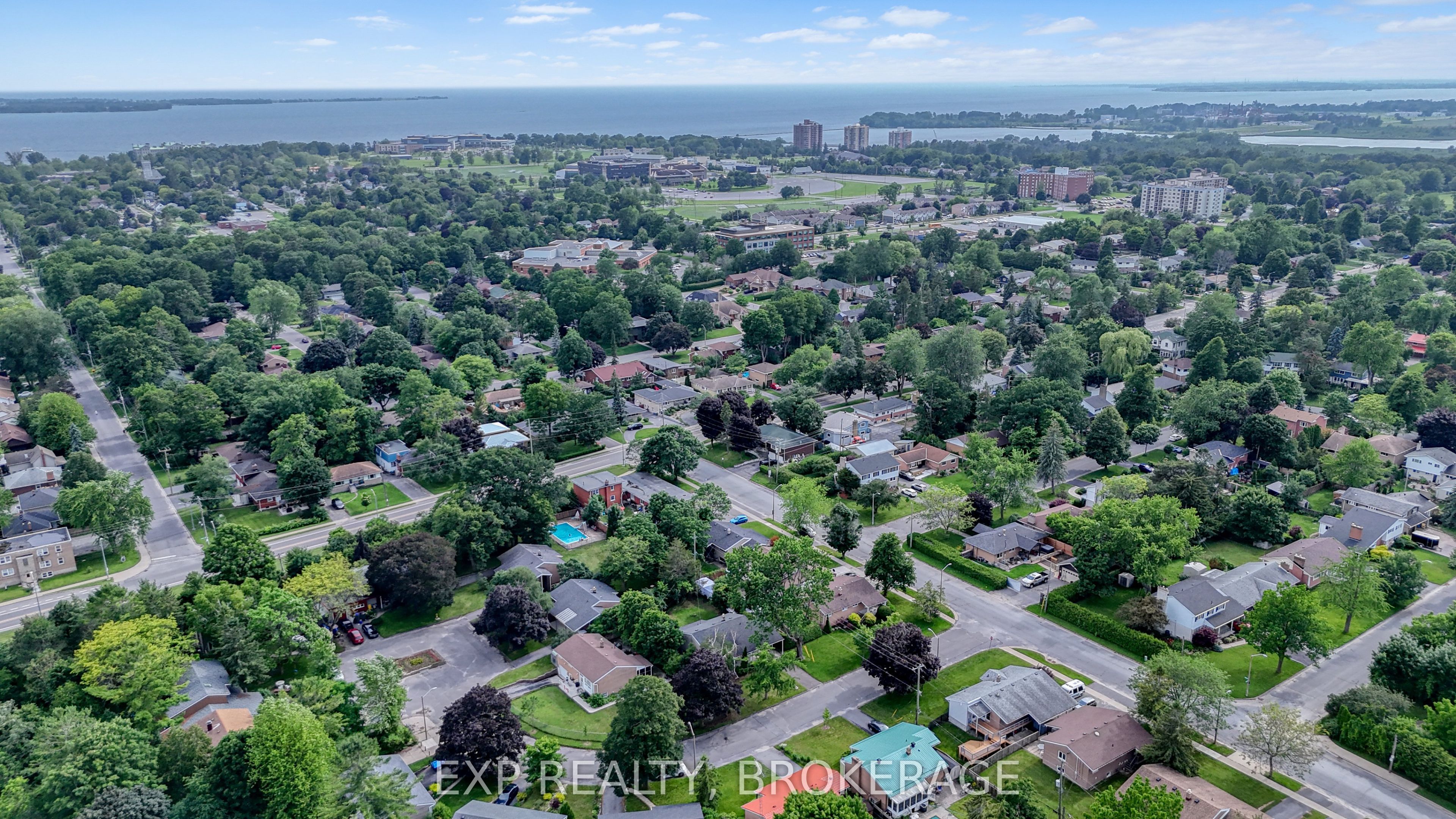 11 Pember Place Property Photo 33