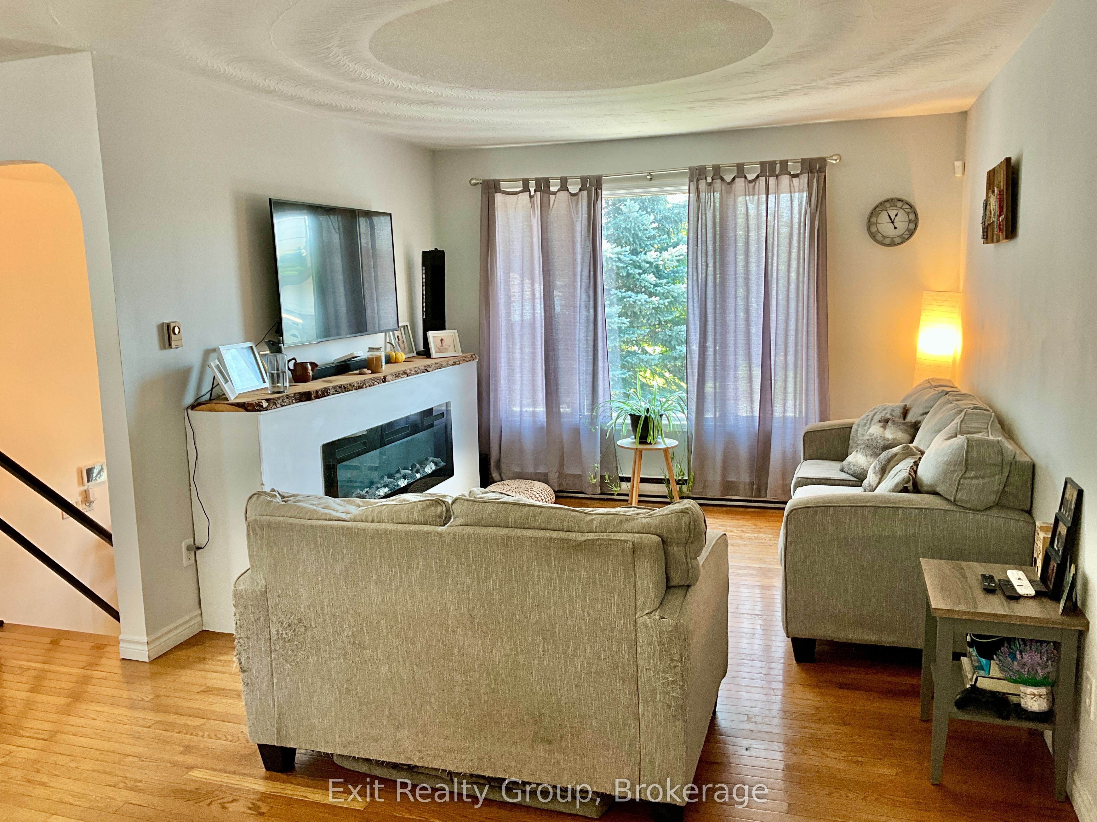 171 Park Street Property Photo 6