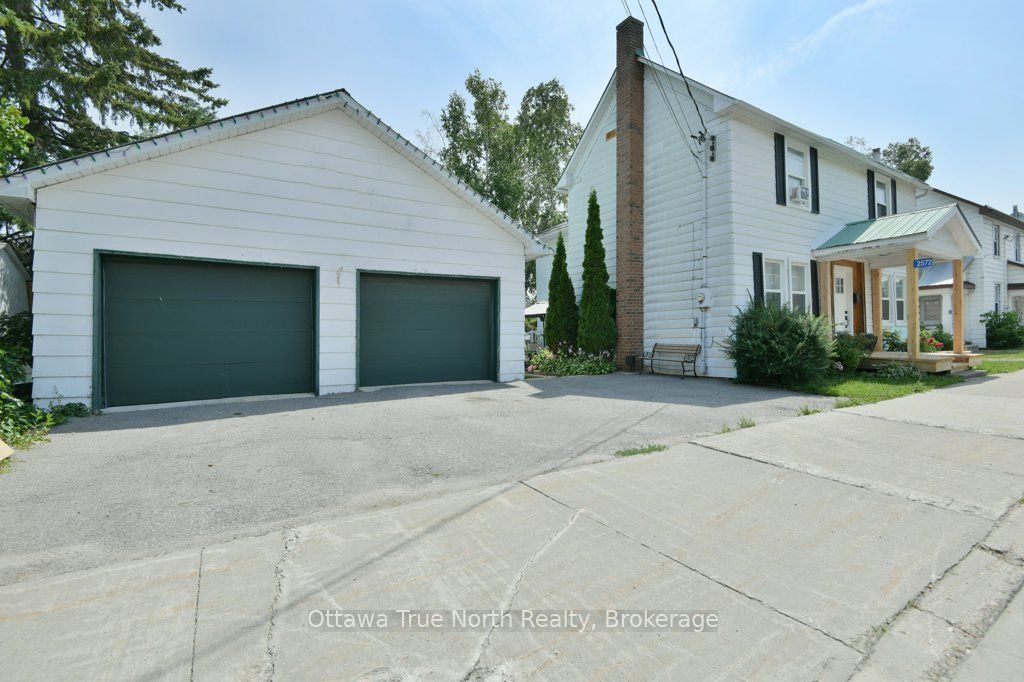 2572 County Road 29 Road N Property Photo 2