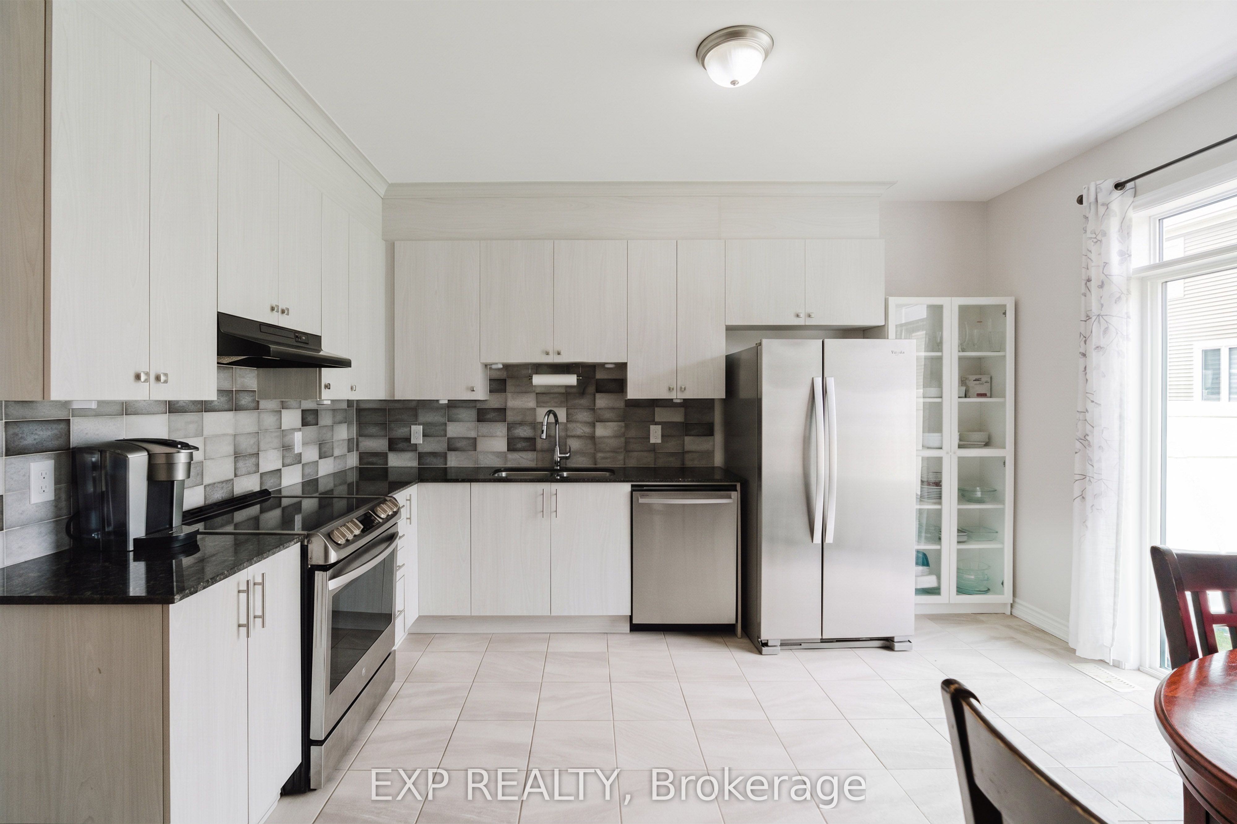 30 Coppermine Street Property Photo 3