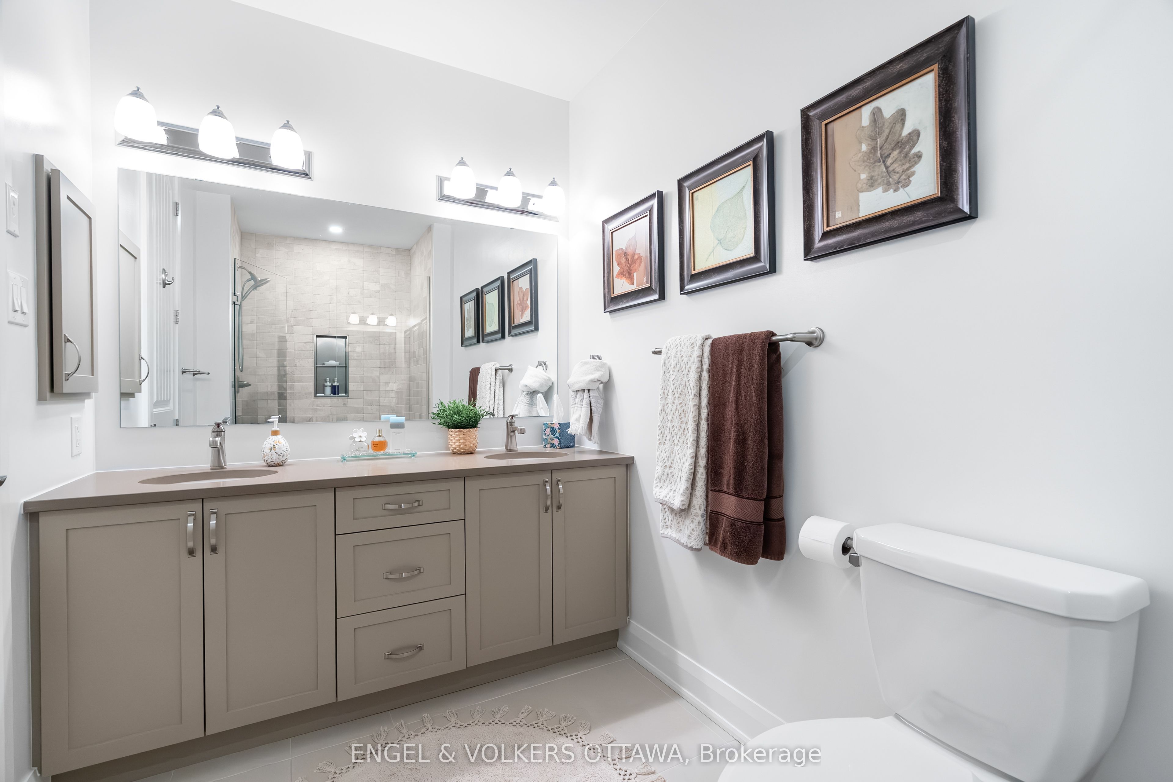 110 Cortile Private 402 Property Photo 18