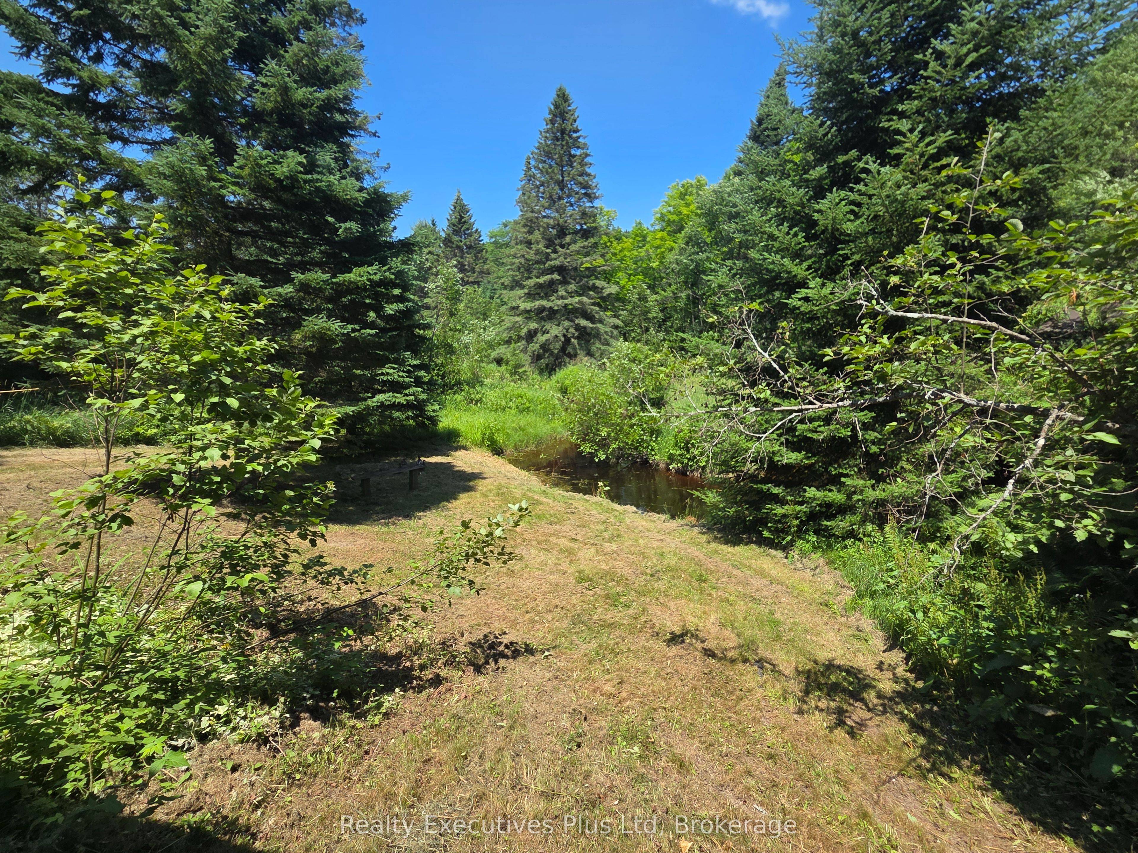2011 North Shore Road Property Photo 5