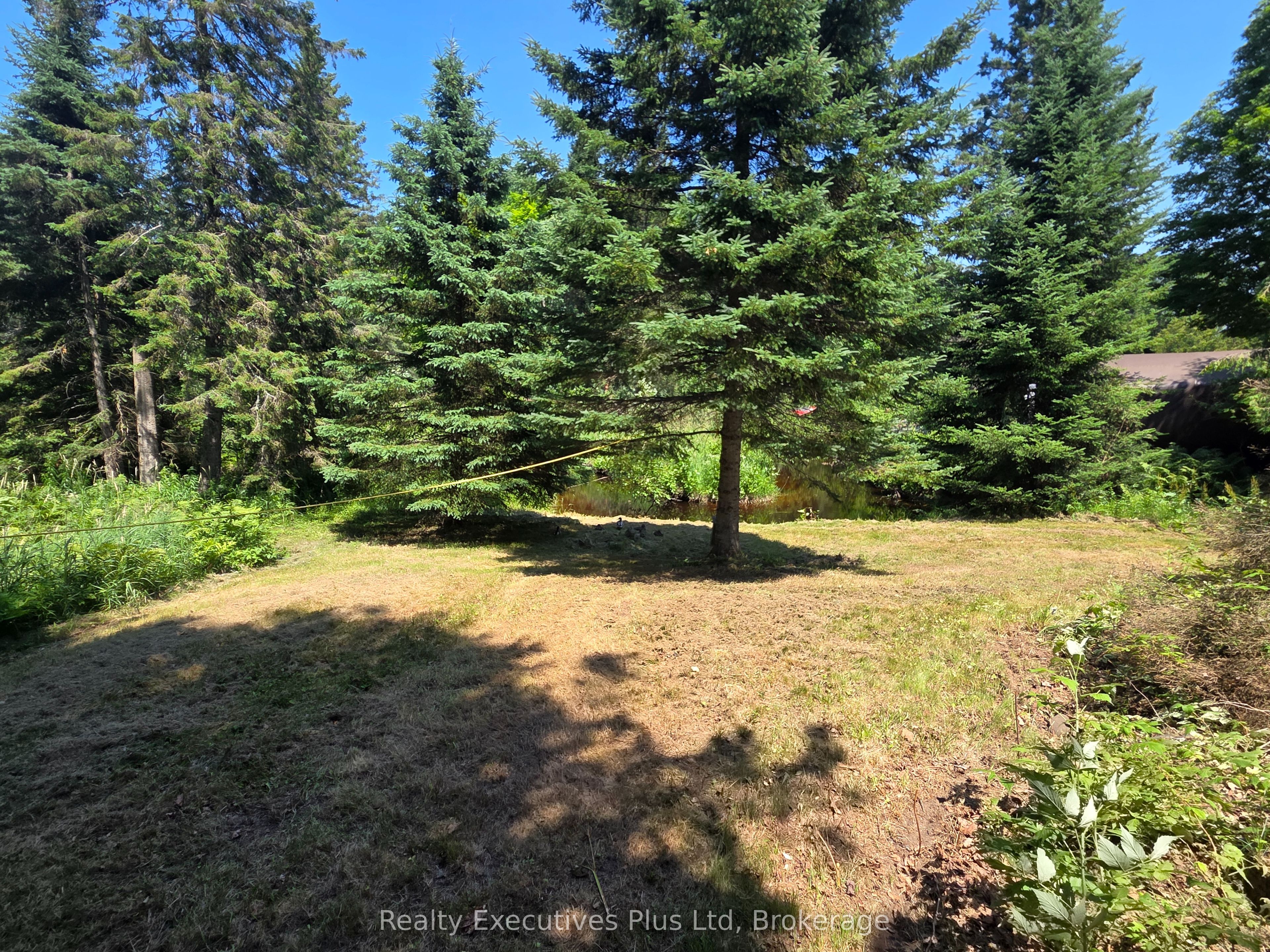 2011 North Shore Road Property Photo 6