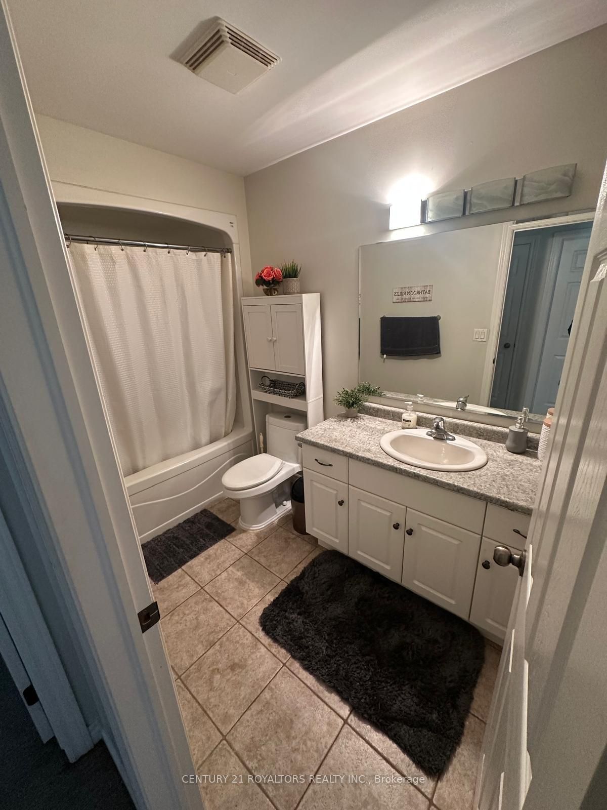 100 Southview Court Property Photo 10